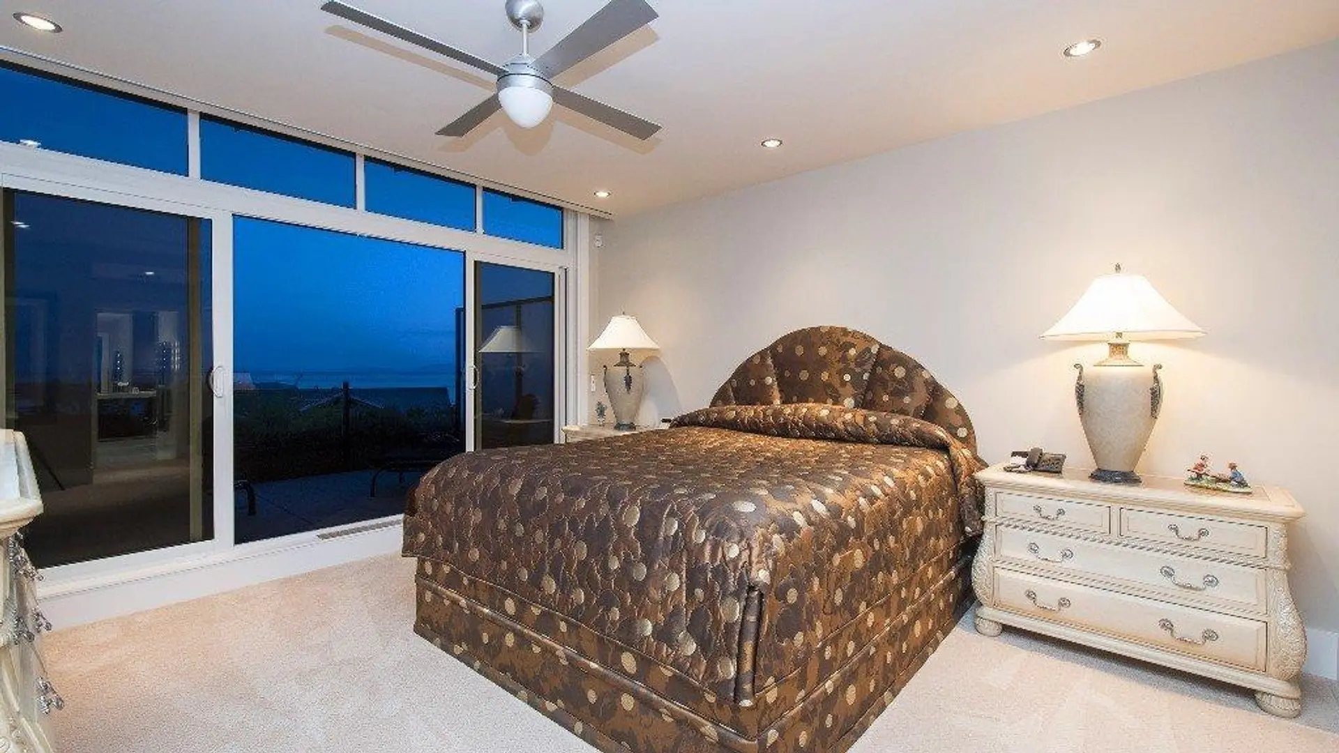 2551 Highgrove Mews - Image 12