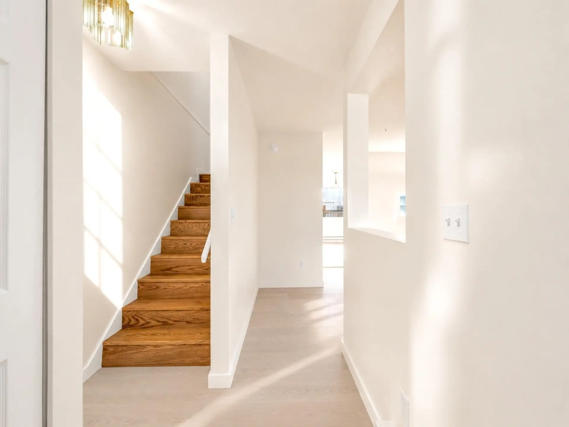 3305 Clive Avenue - Image 11