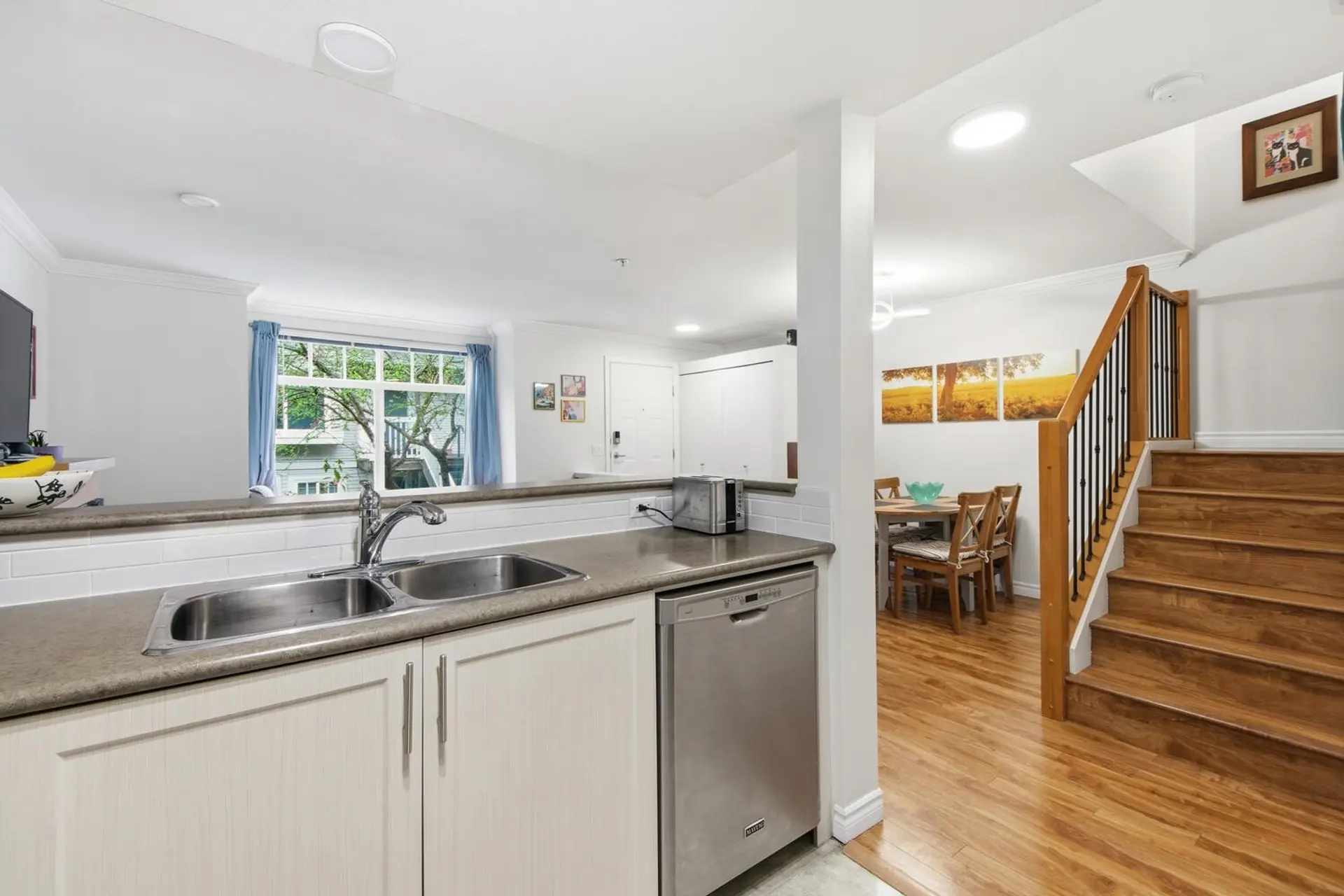 #40 7488 Southwynde Avenue - Image 9