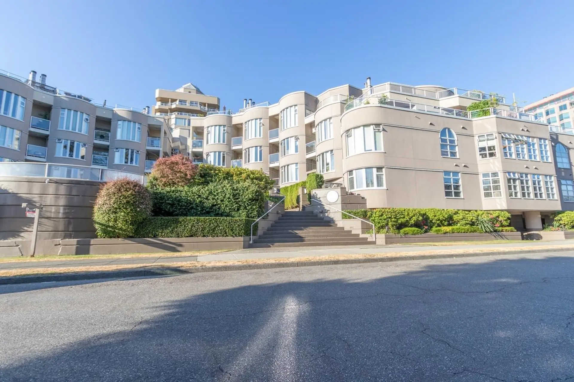 #409 1236 W 8th Avenue - Image 2