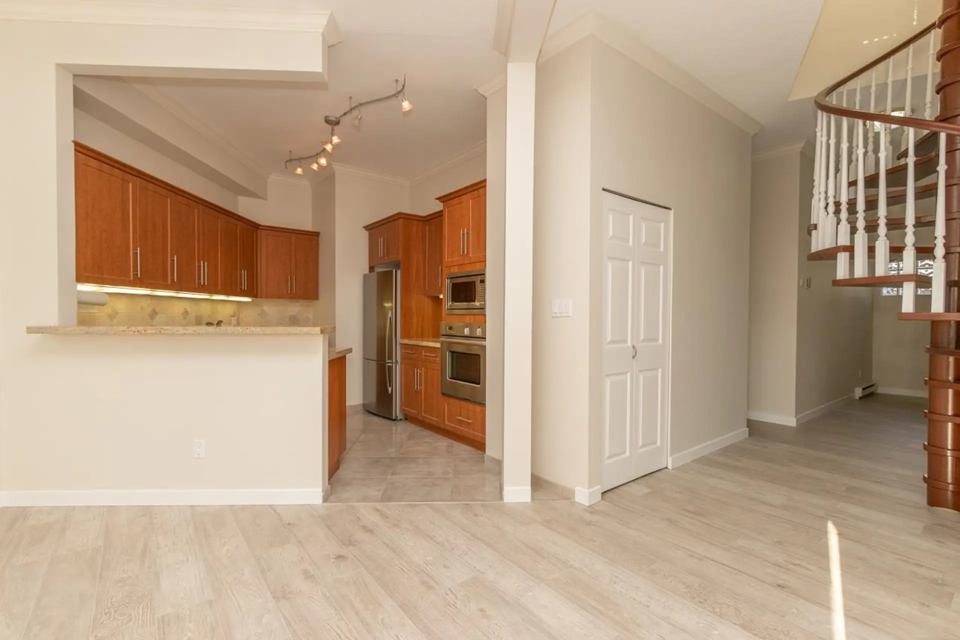 #409 1236 W 8th Avenue - Image 7