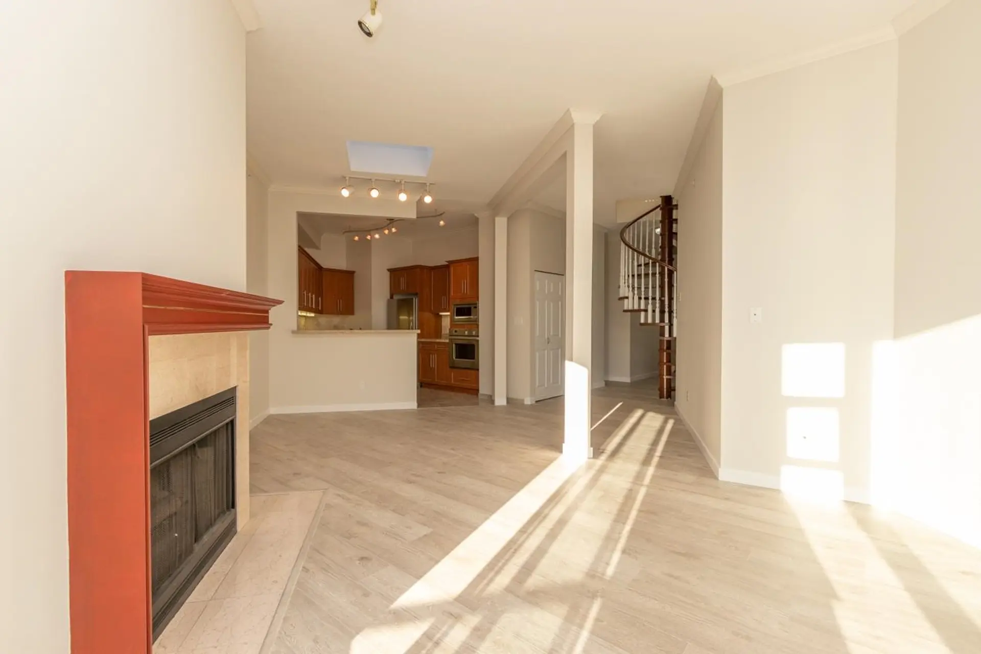 #409 1236 W 8th Avenue - Image 8