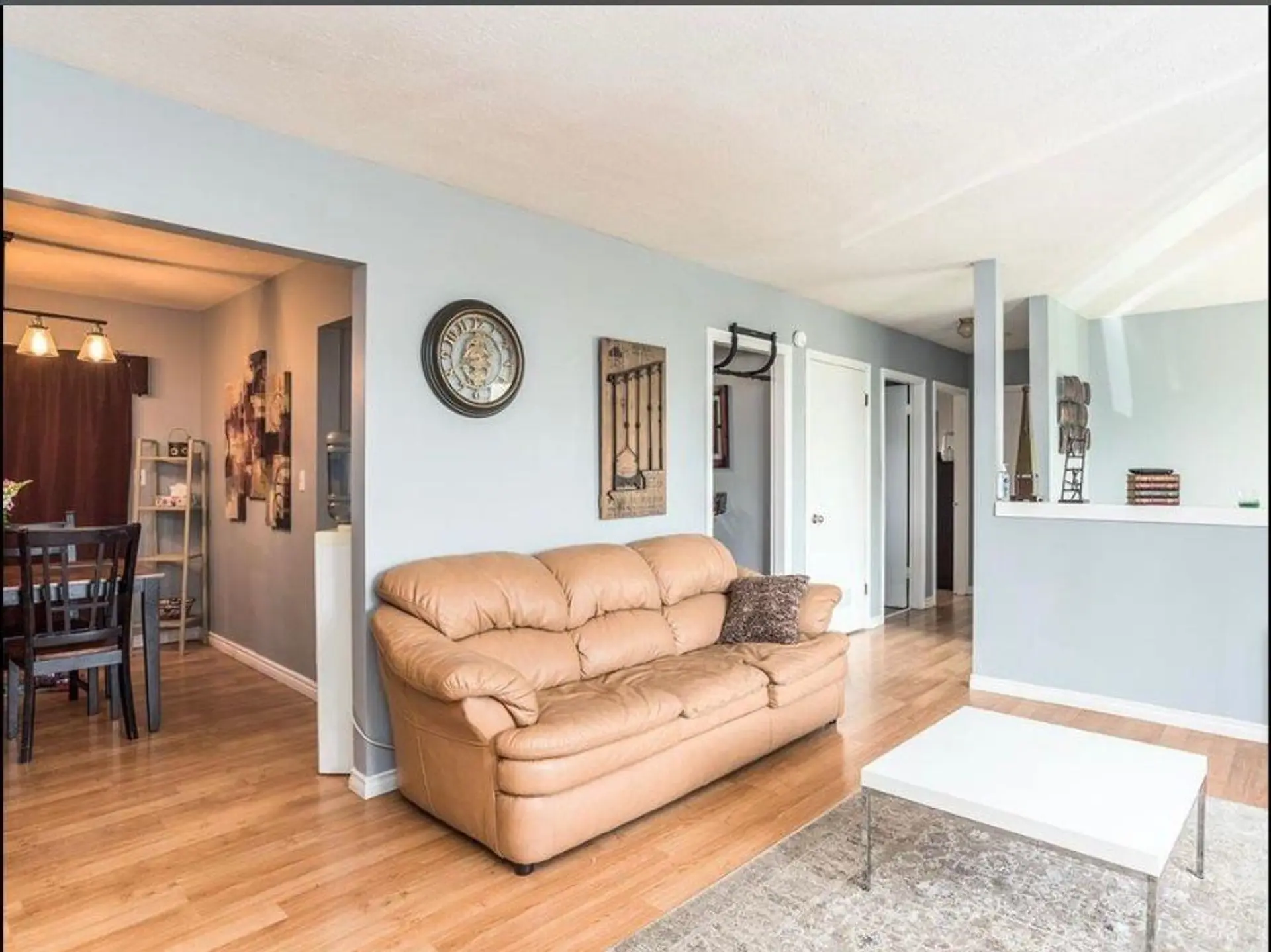 8565 Broadway - Image 3