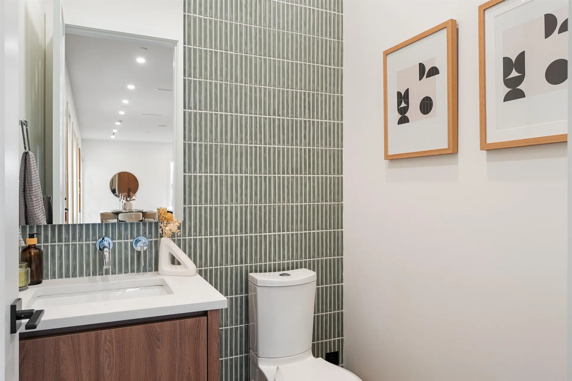 948 W 57th Avenue - Image 11