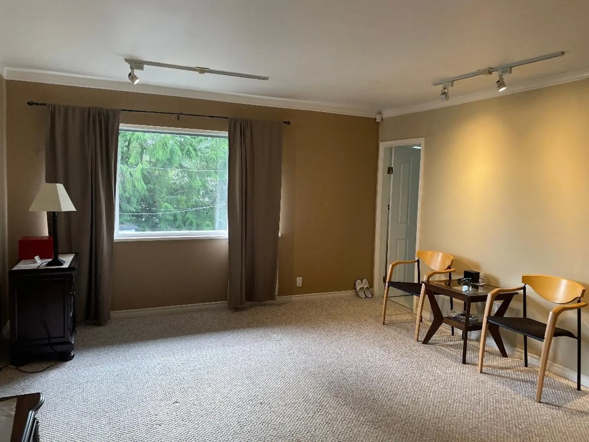 4497 Canterbury Crescent - Image 7