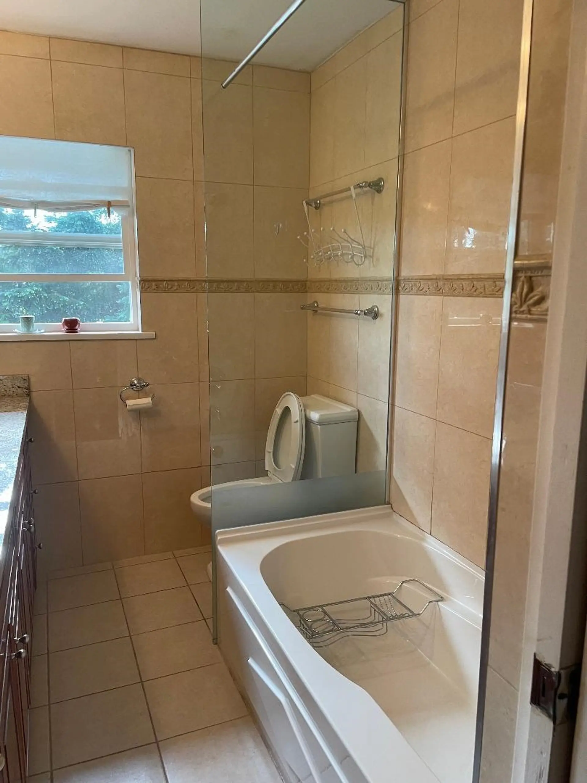 4497 Canterbury Crescent - Image 5