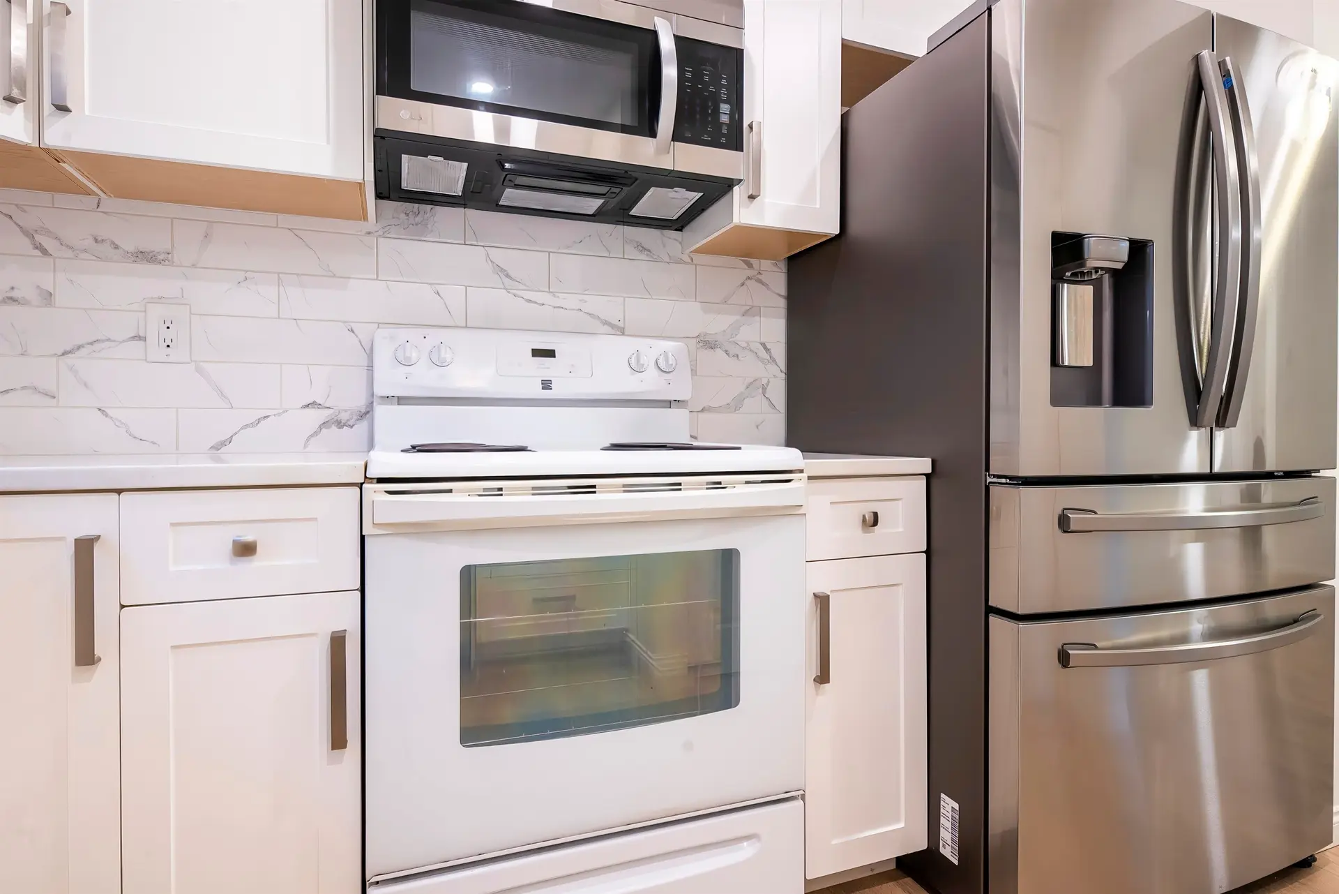 #203 515 Whiting Way - Image 13