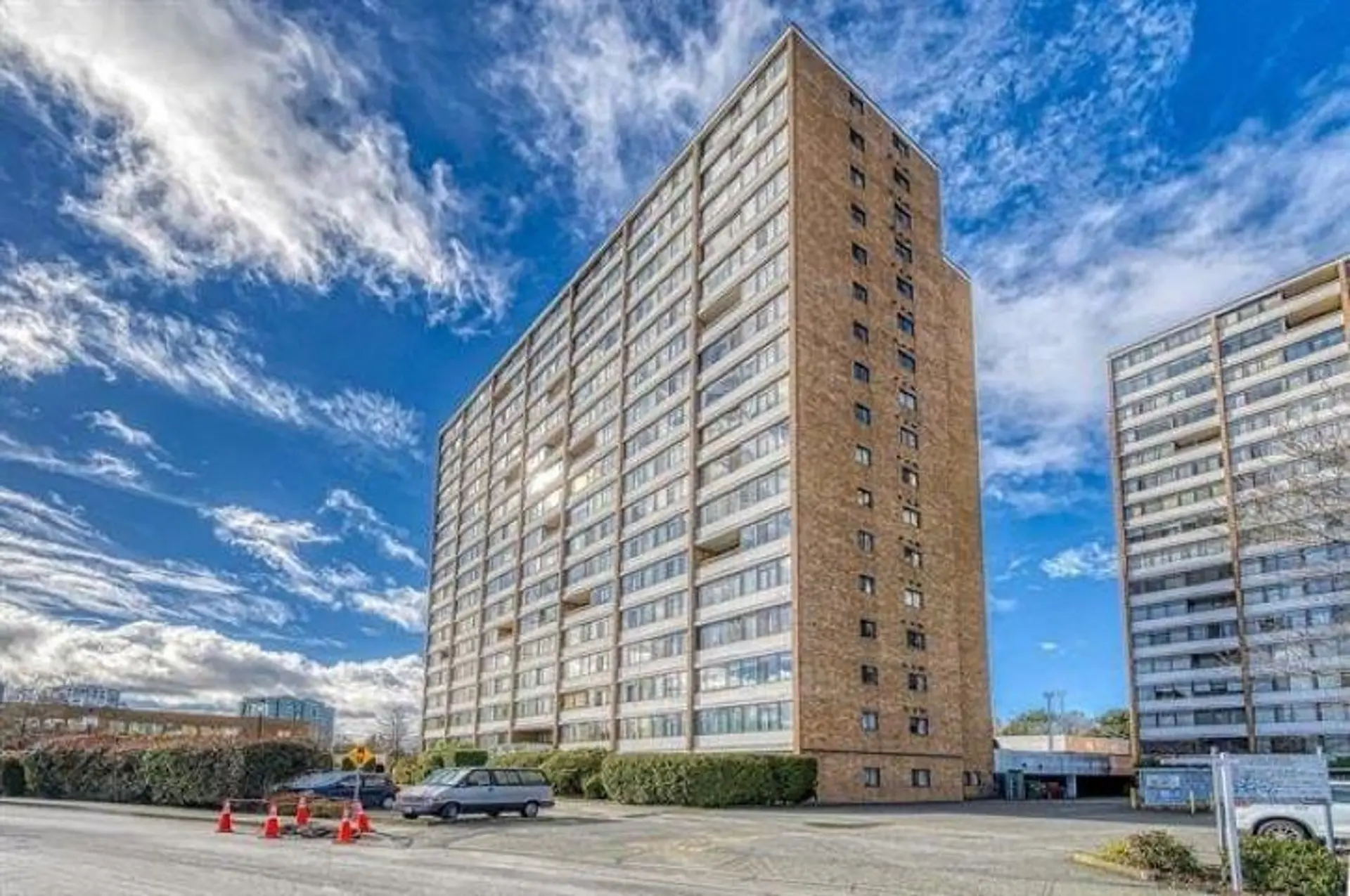 #310 6651 Minoru Boulevard - Image 1