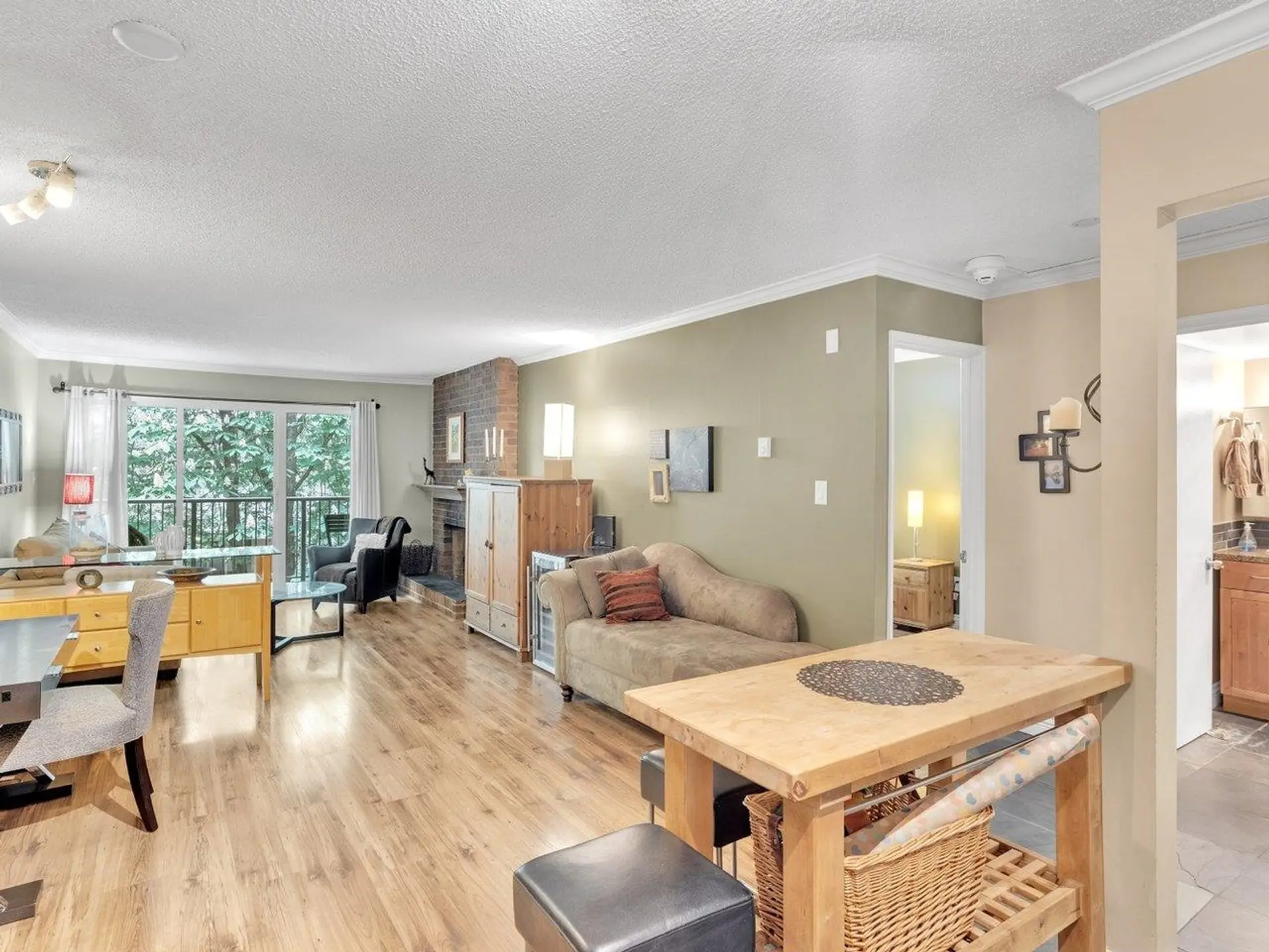 #303 1234 Pendrell Street - Image 6