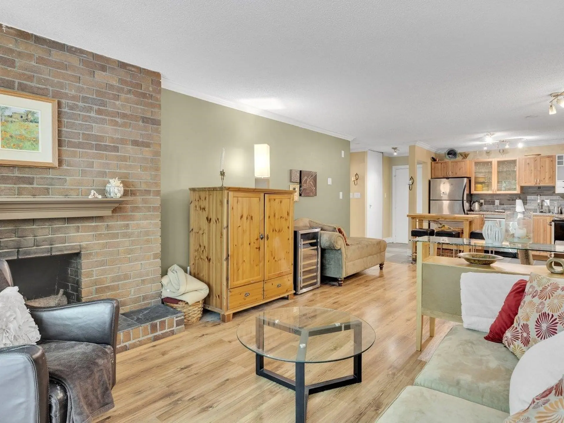 #303 1234 Pendrell Street - Image 7
