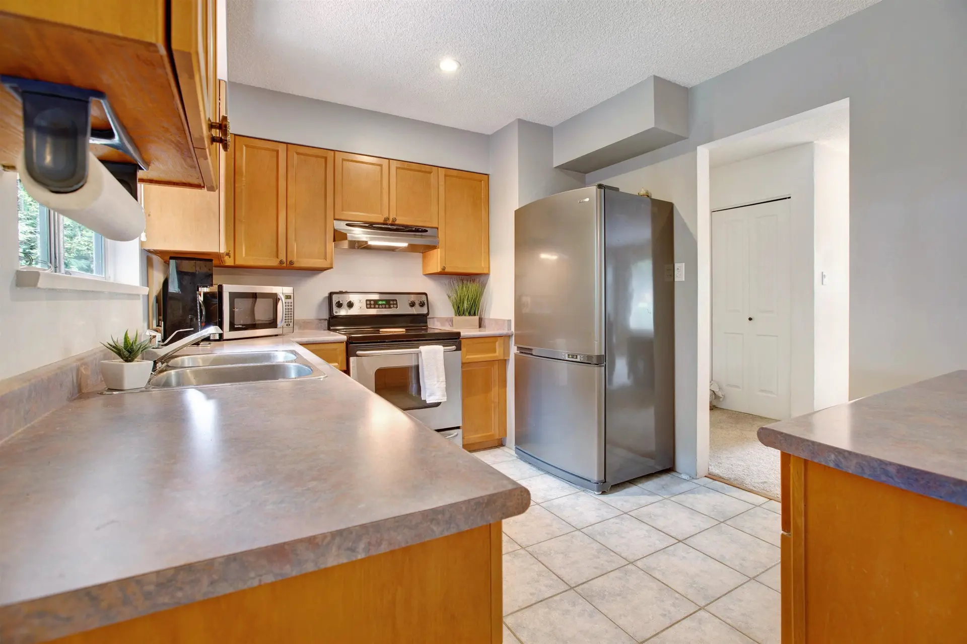 10992 132a Street - Image 4