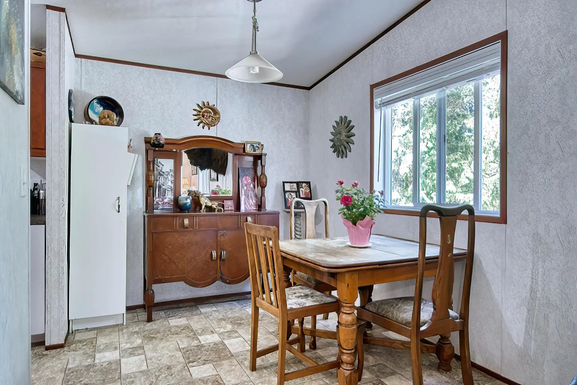 5200 Wesjac Road - Image 6