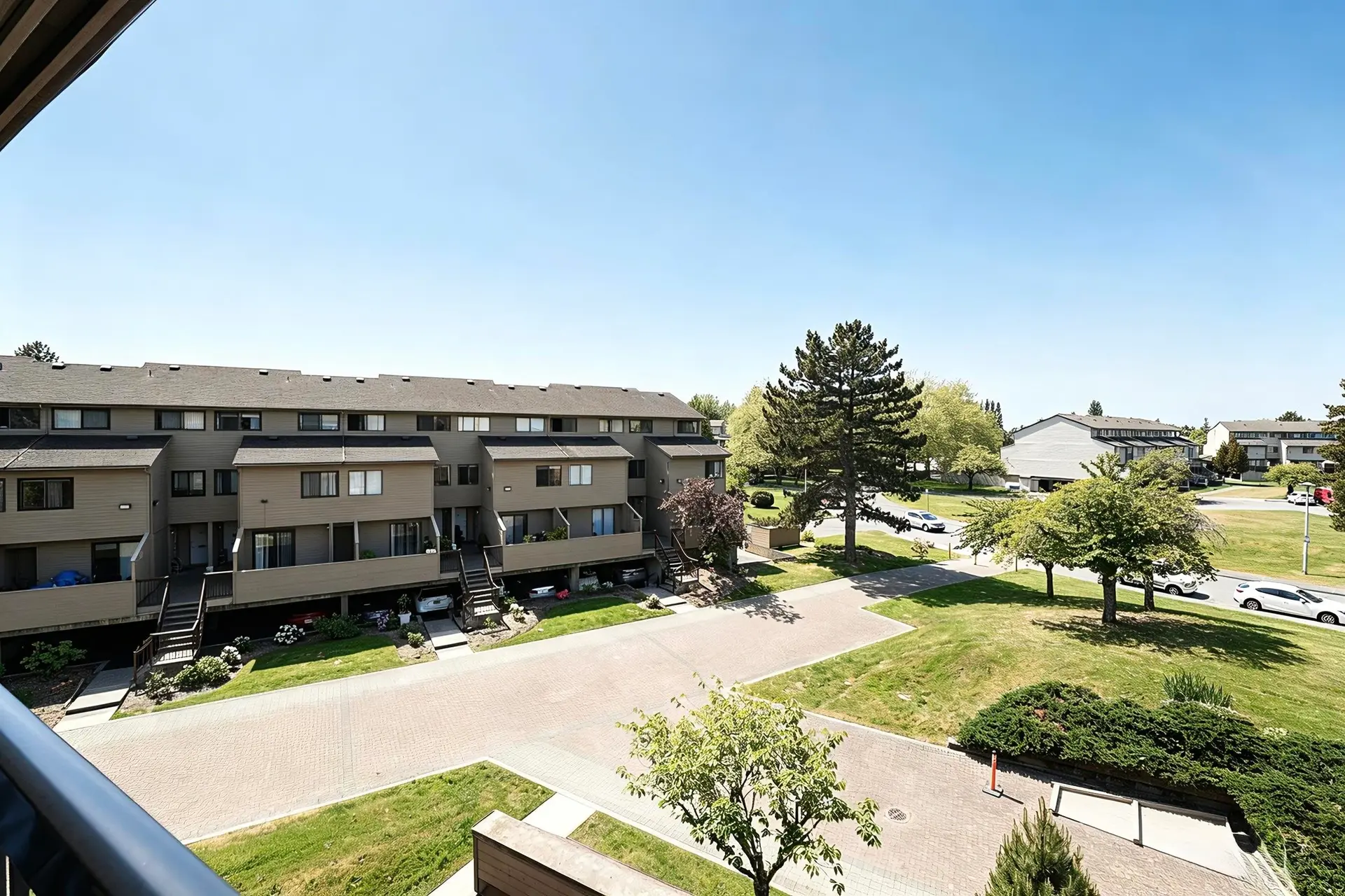 #413 8120 Colonial Drive - Image 11