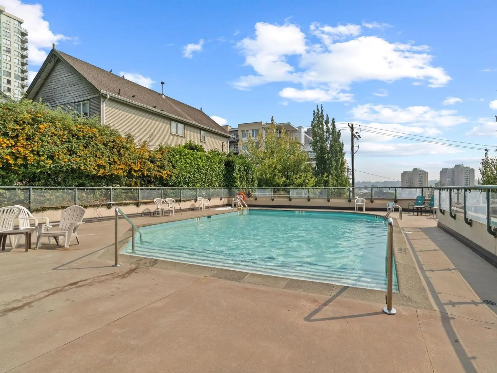 #204 1026 Queens Avenue - Image 15