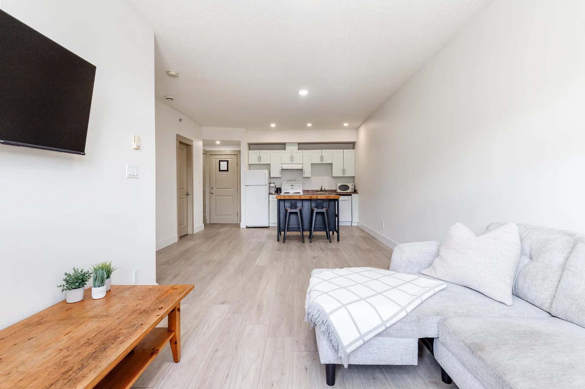 #309 7330 Arbutus Street - Image 2