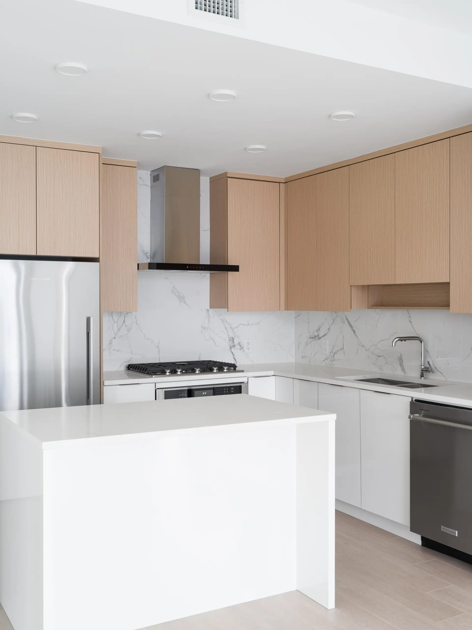 #2407 699 Whiting Way - Image 3