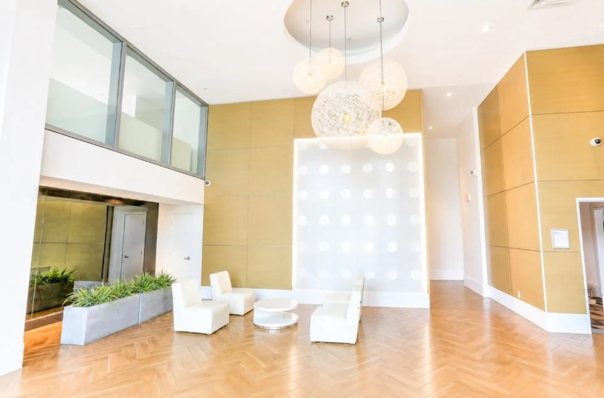 #3303 9981 Whalley Boulevard - Image 2
