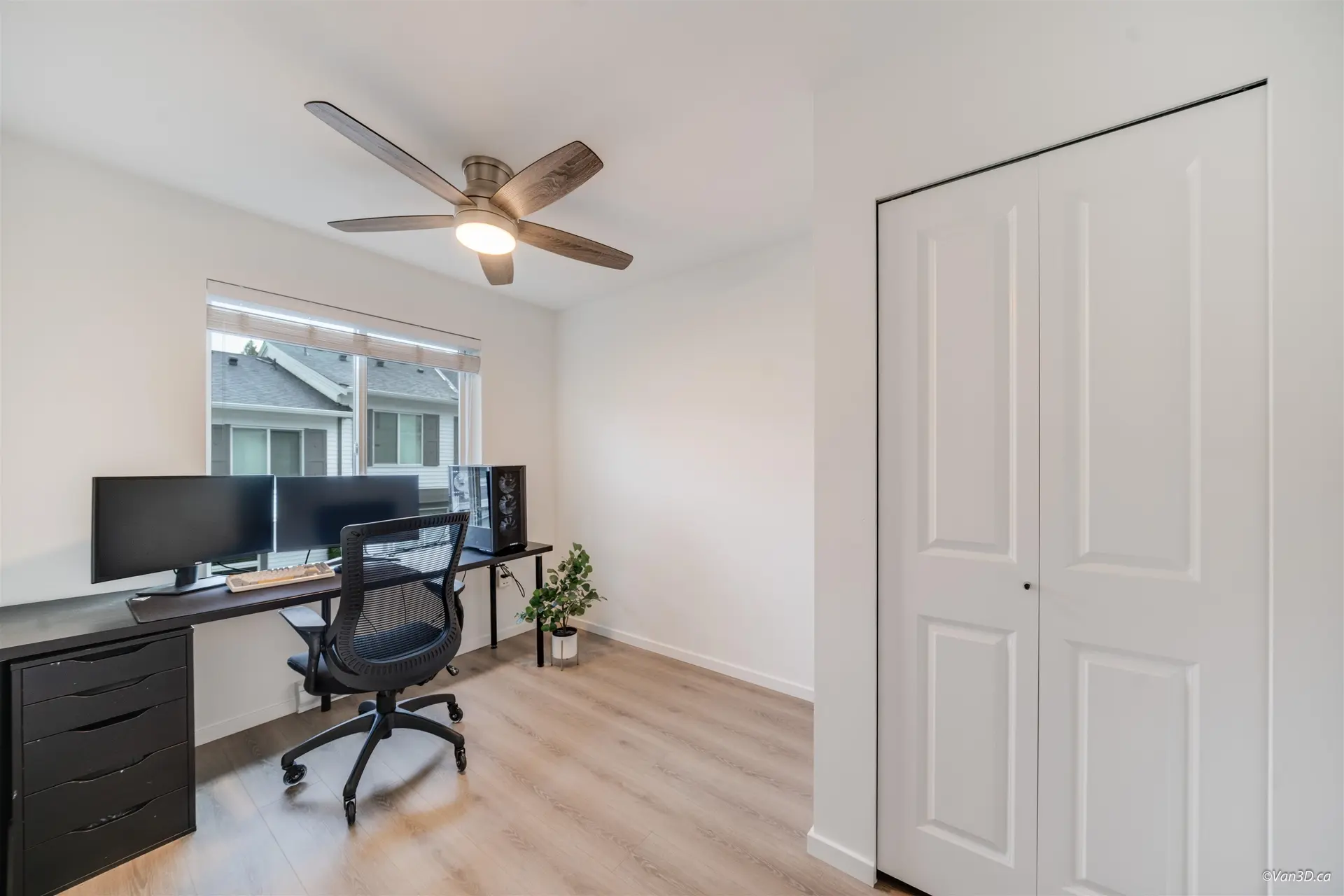 #111 8168 136a Street - Image 9