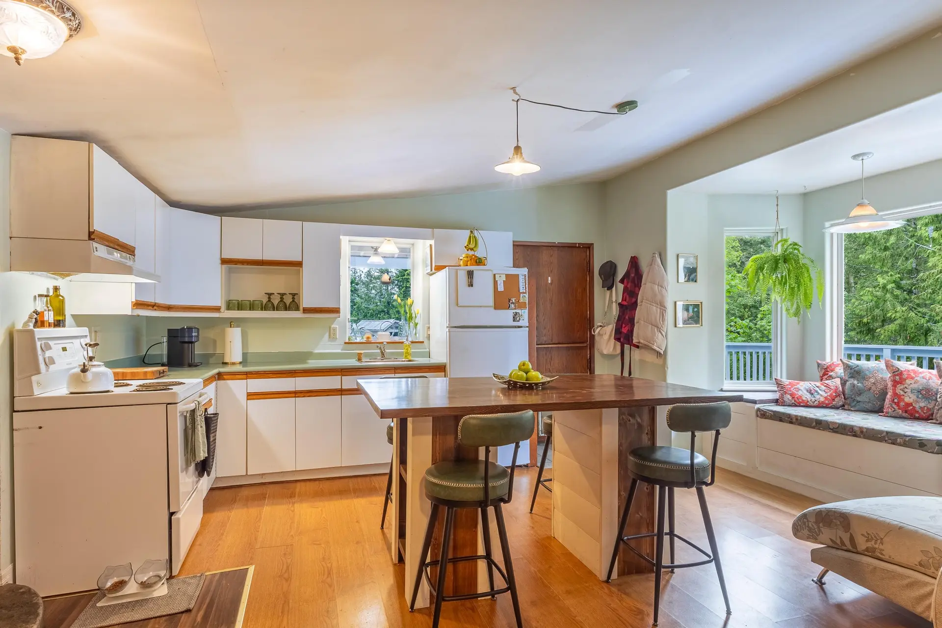 12692 Lagoon Road - Image 5