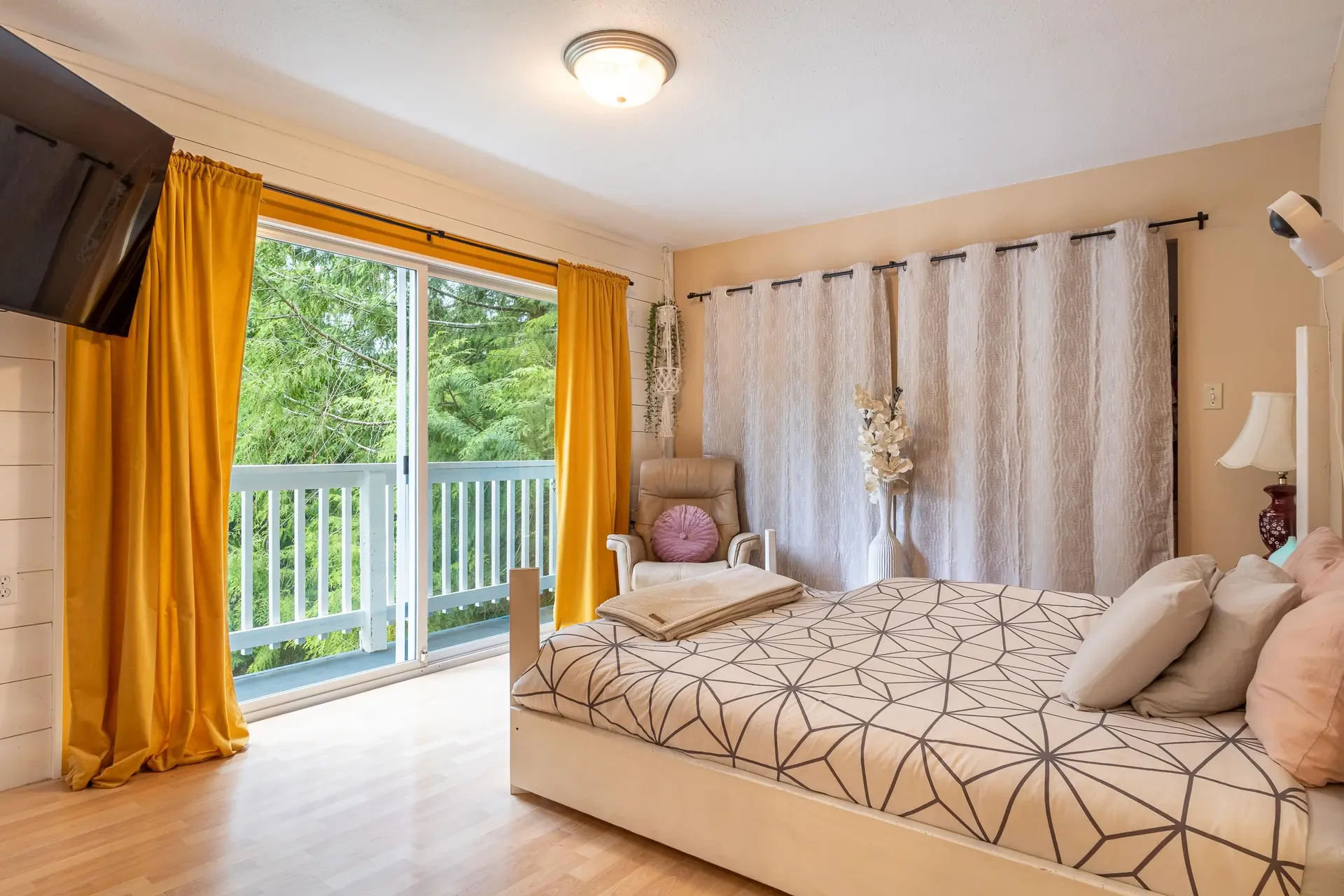 12692 Lagoon Road - Image 8