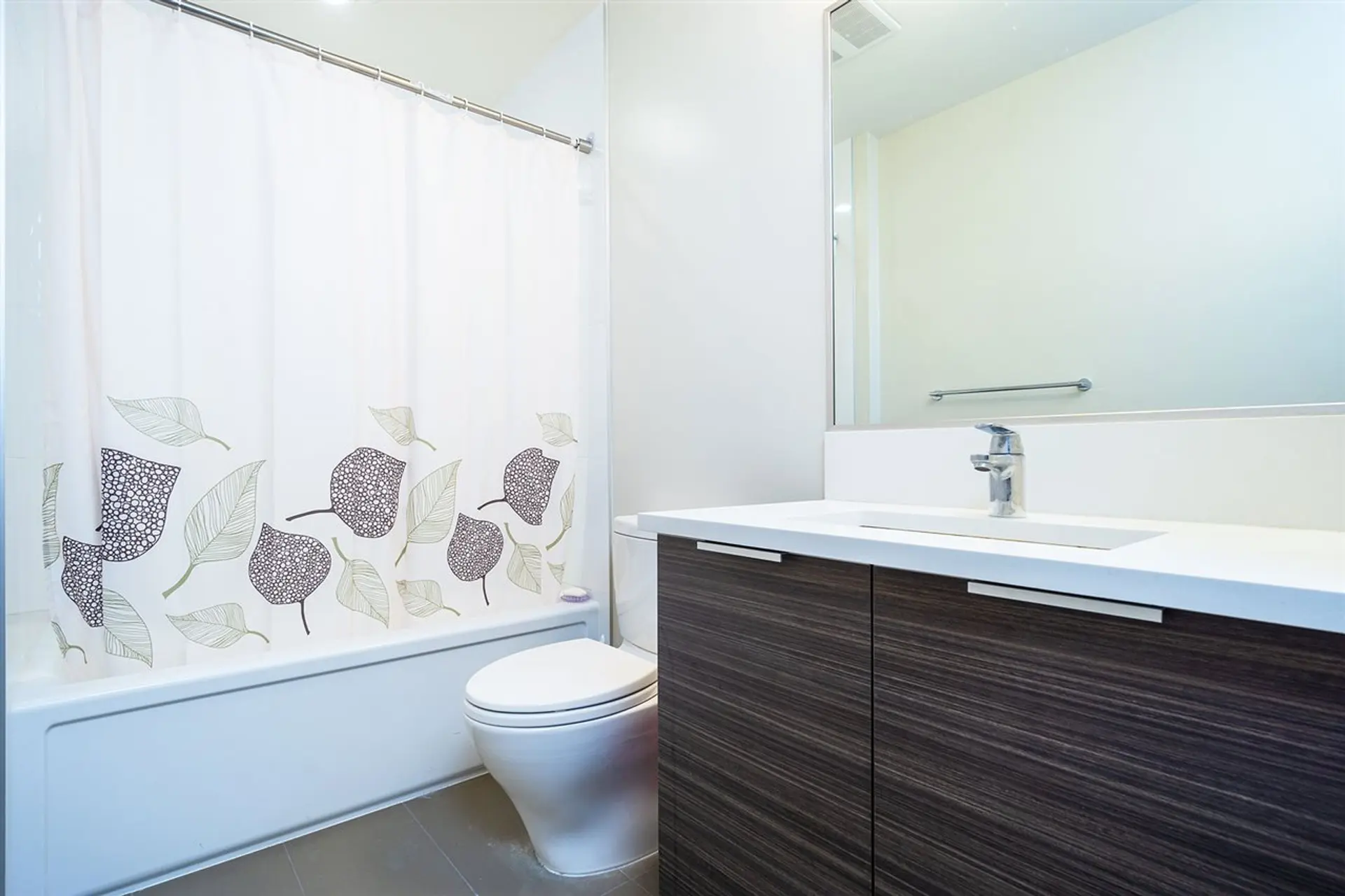 #2602 13303 Central Avenue - Image 9