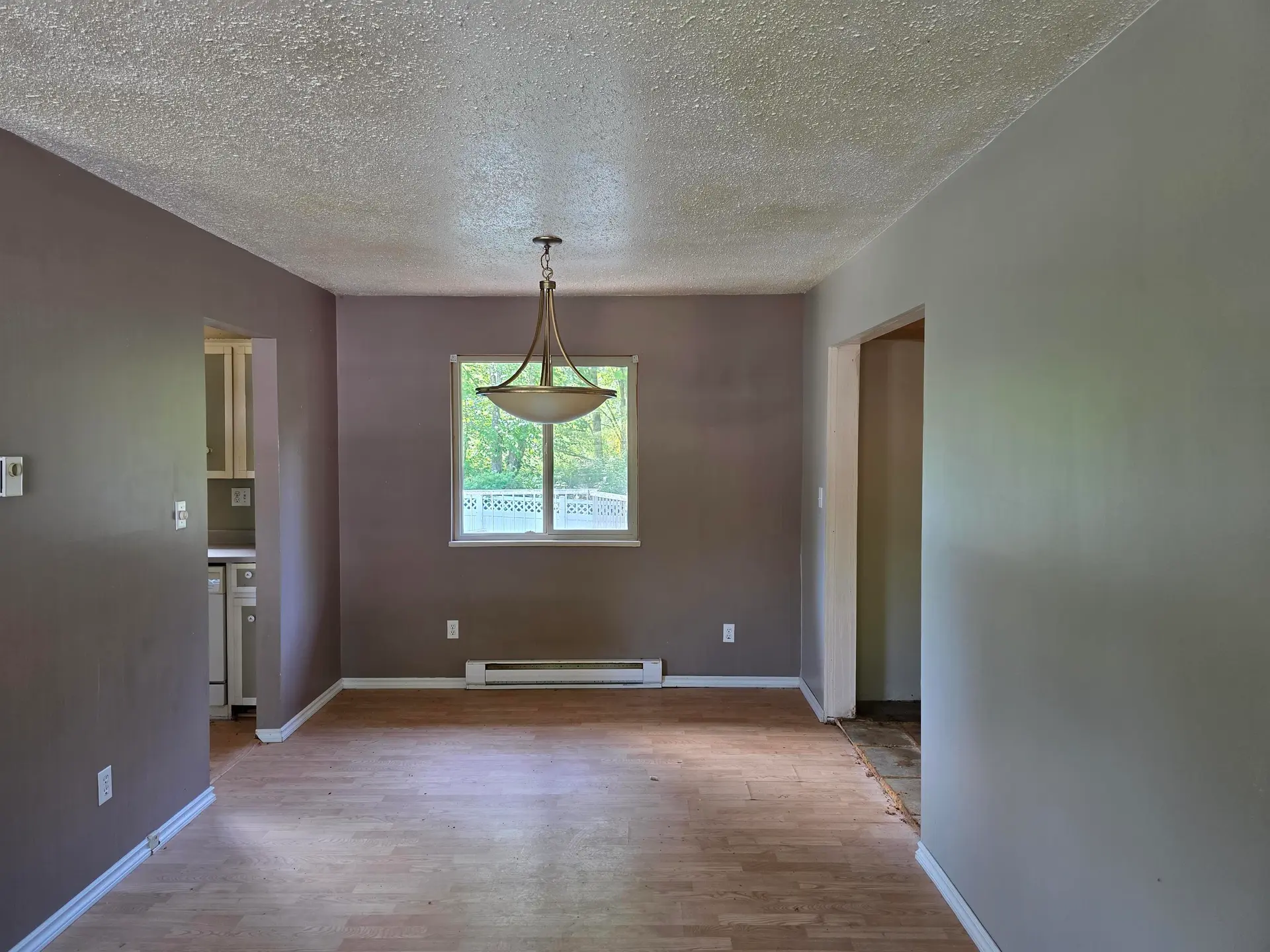 35378 Wells Gray Avenue - Image 6