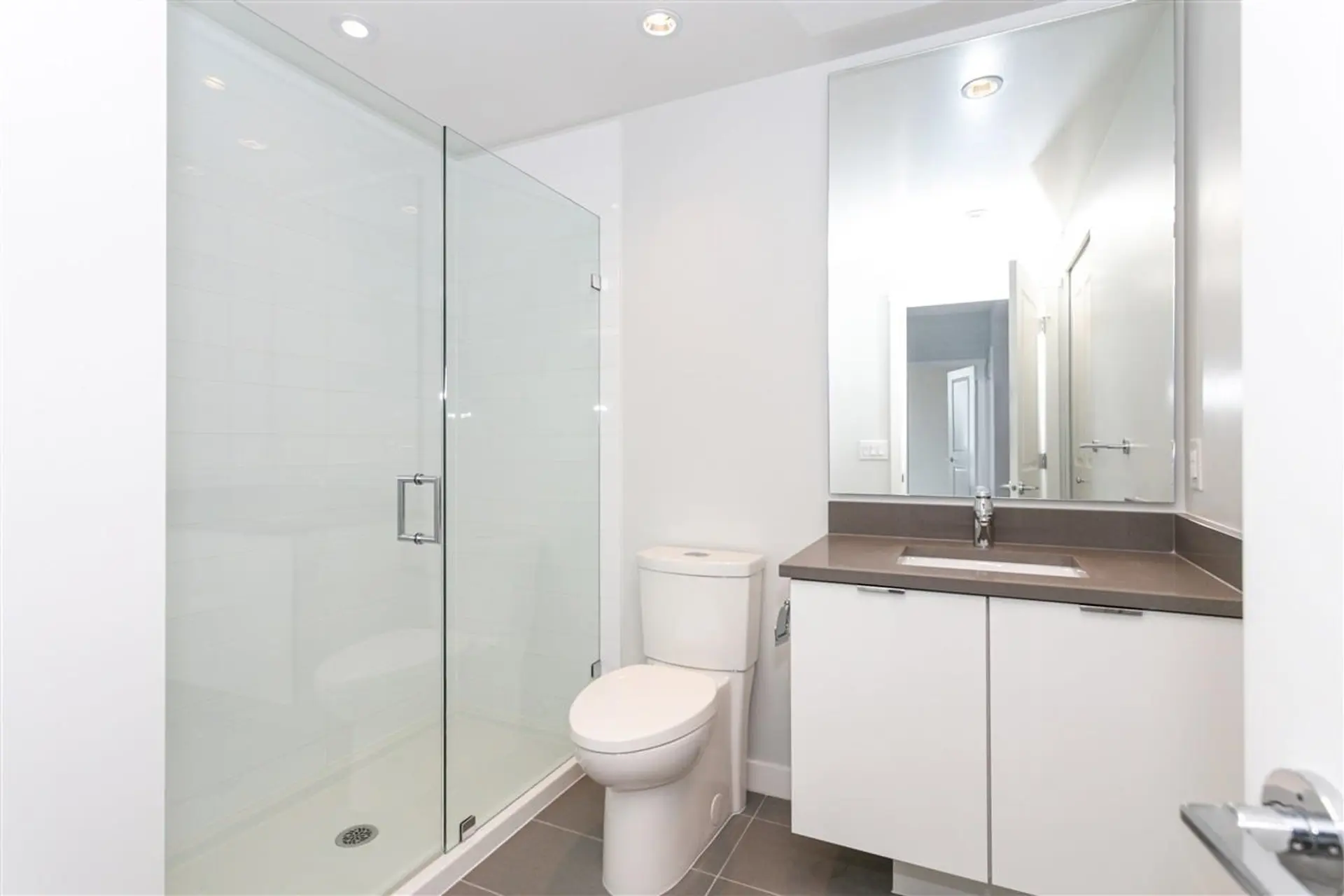 #1710 8333 Sweet Avenue - Image 9