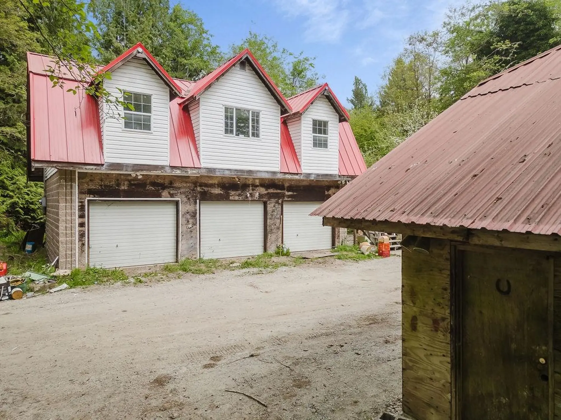 1575 Burton Road - Image 6
