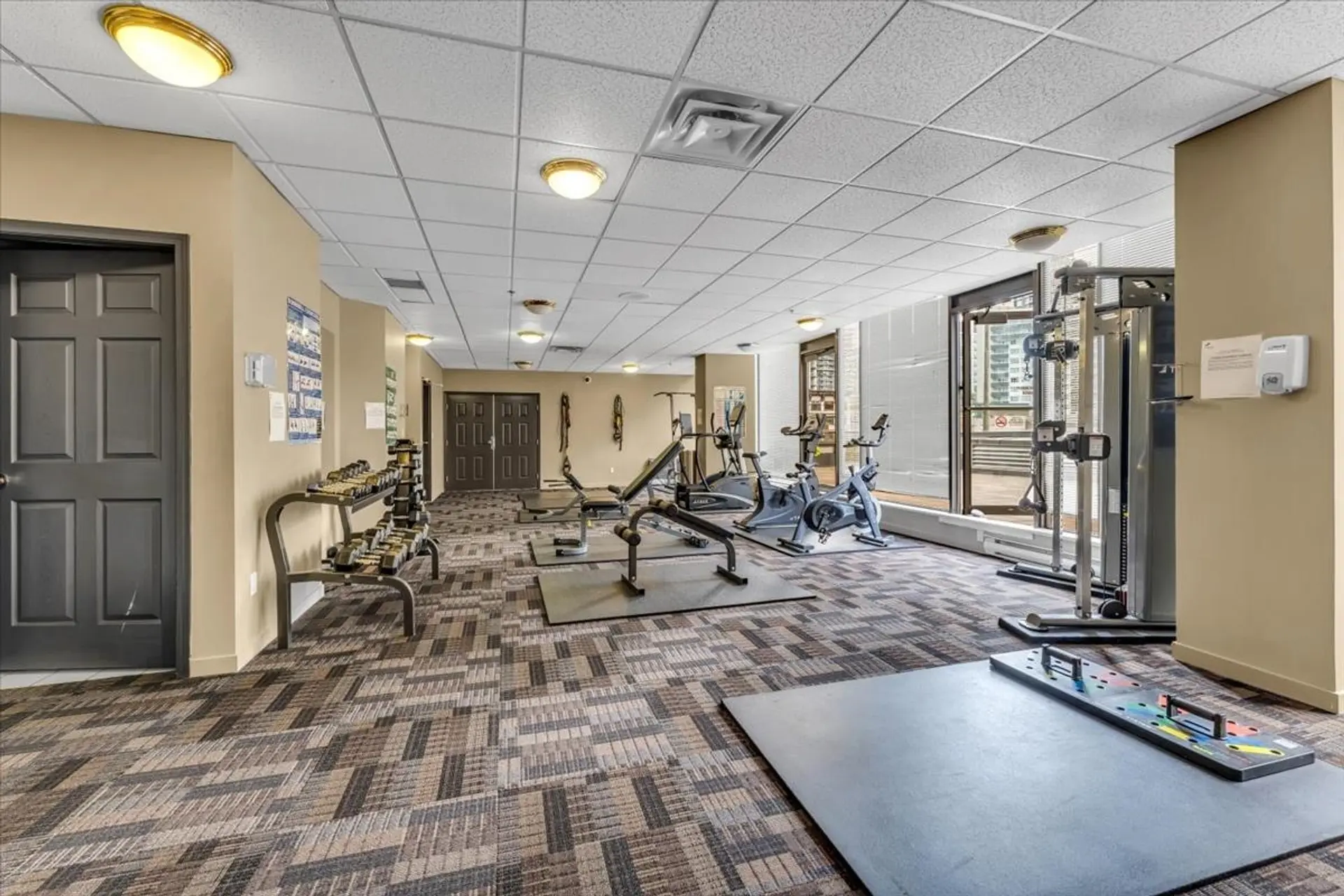 #313 1010 Howe Street - Image 17