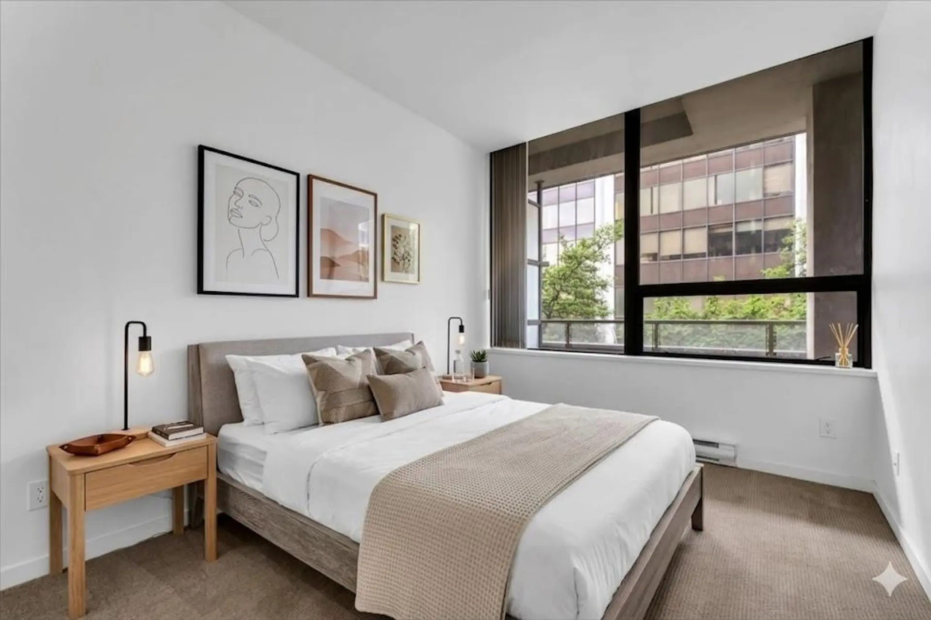 #313 1010 Howe Street - Image 9