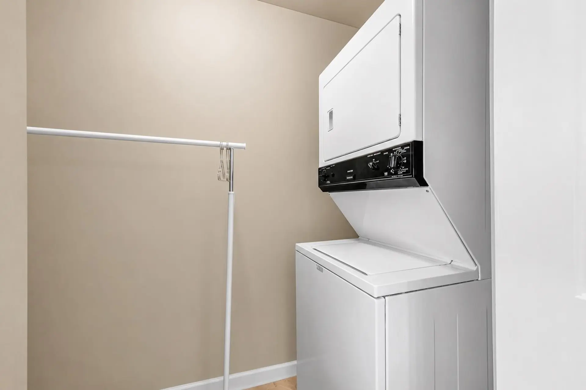 #323 5600 Andrews Road - Image 12