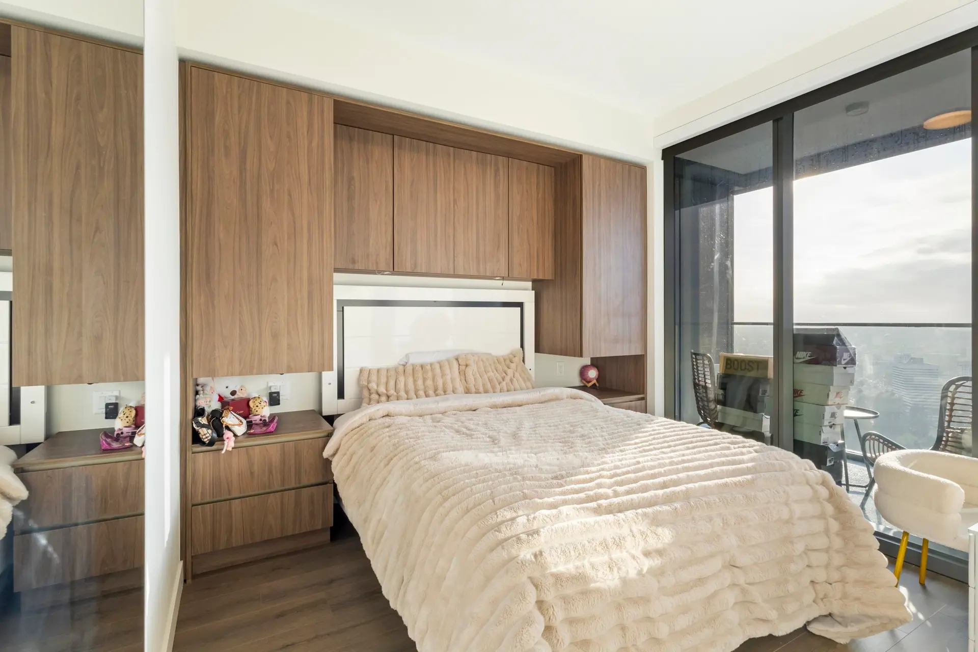 #3905 5987 Wilson Avenue - Image 7