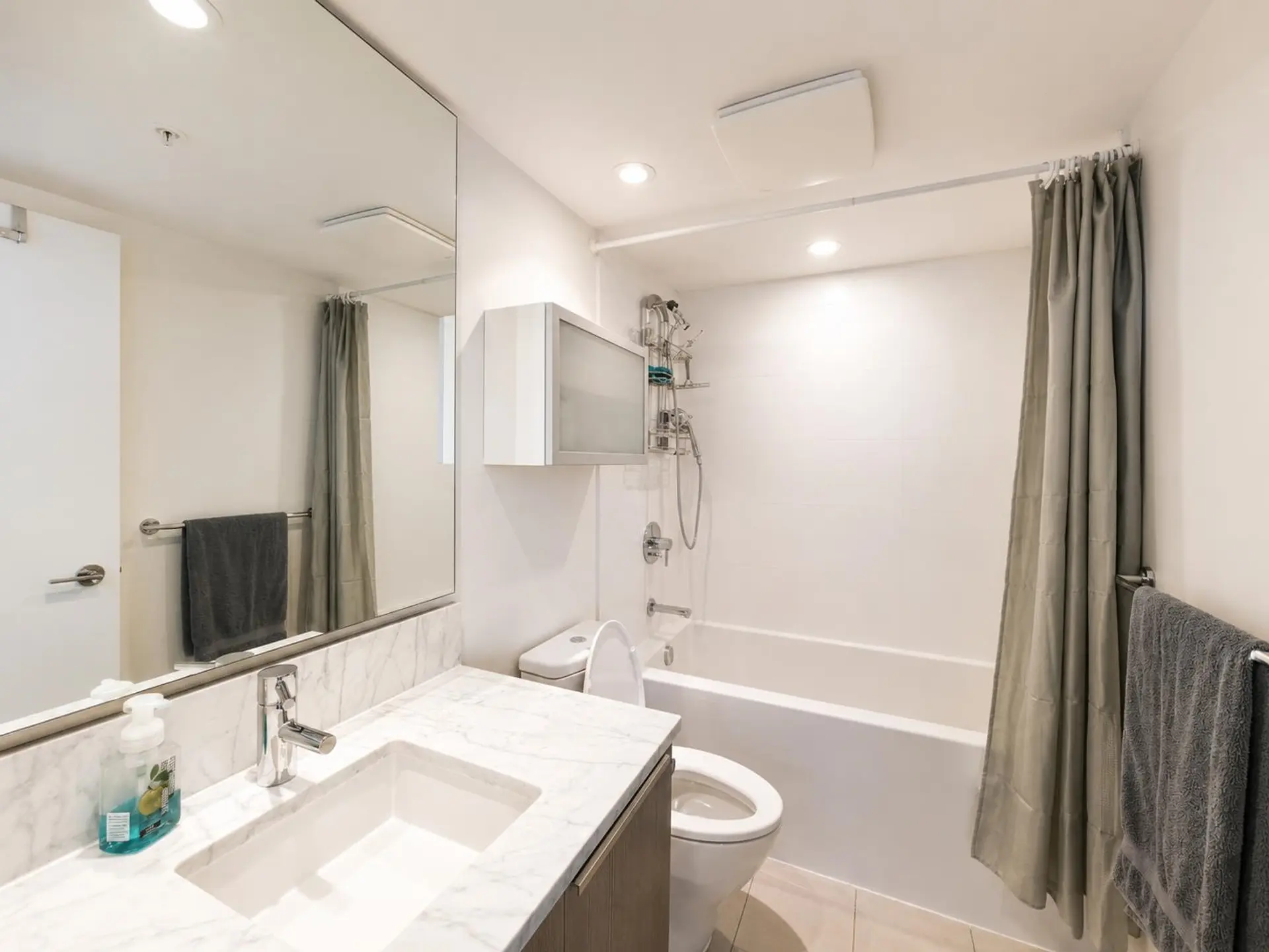 #3208 6461 Telford Avenue - Image 10
