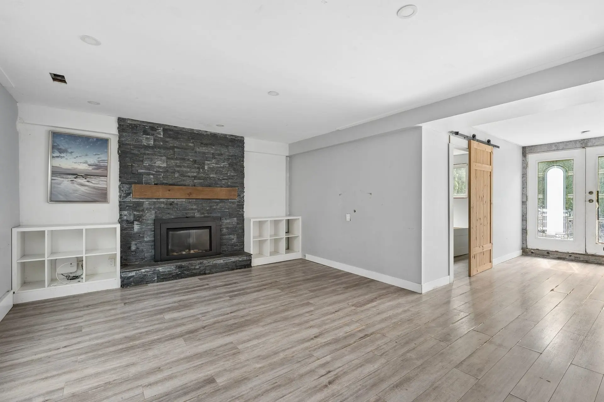 5388 46 Avenue - Image 3