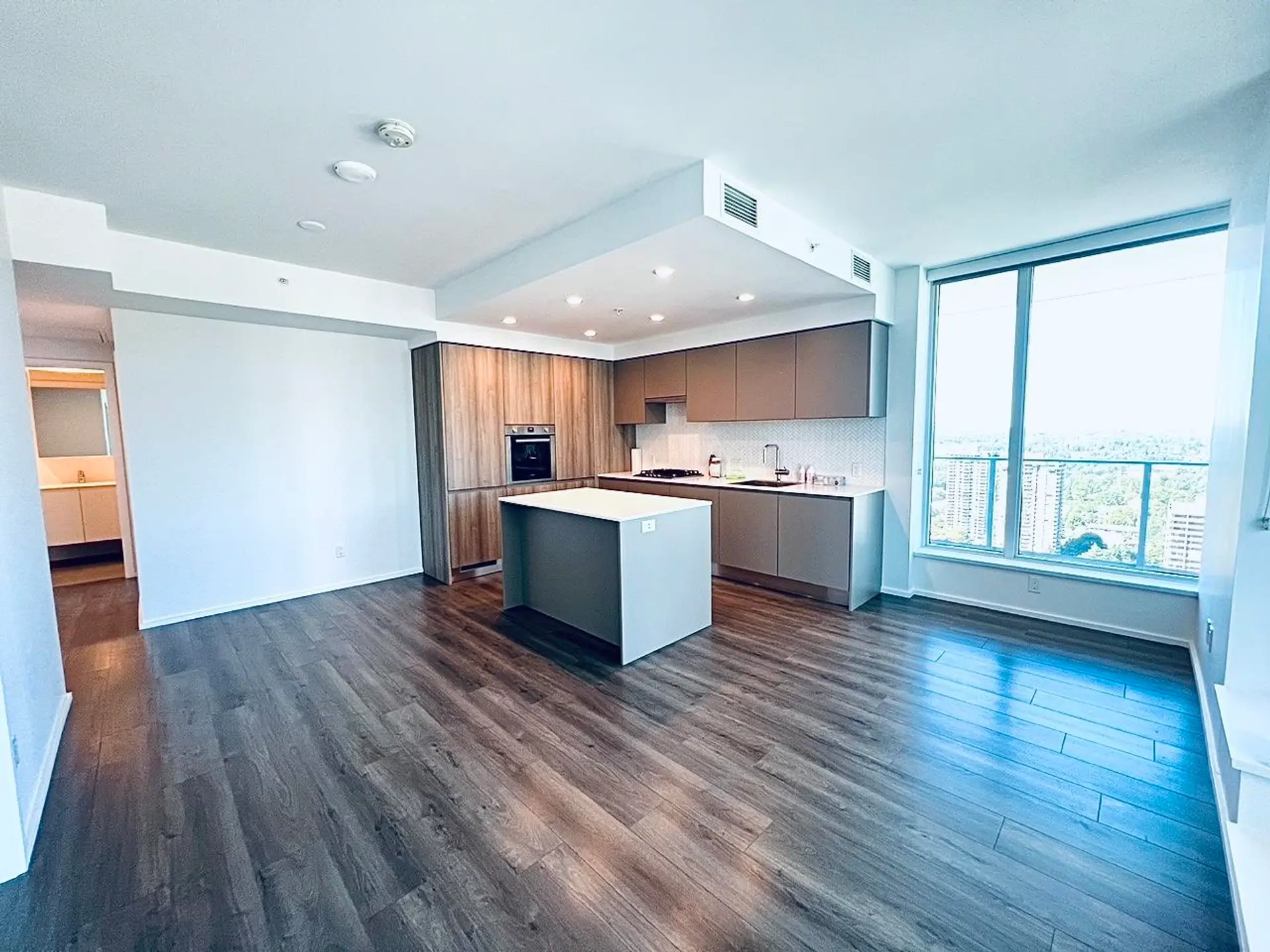 #2510 3833 Evergreen Place - Image 5