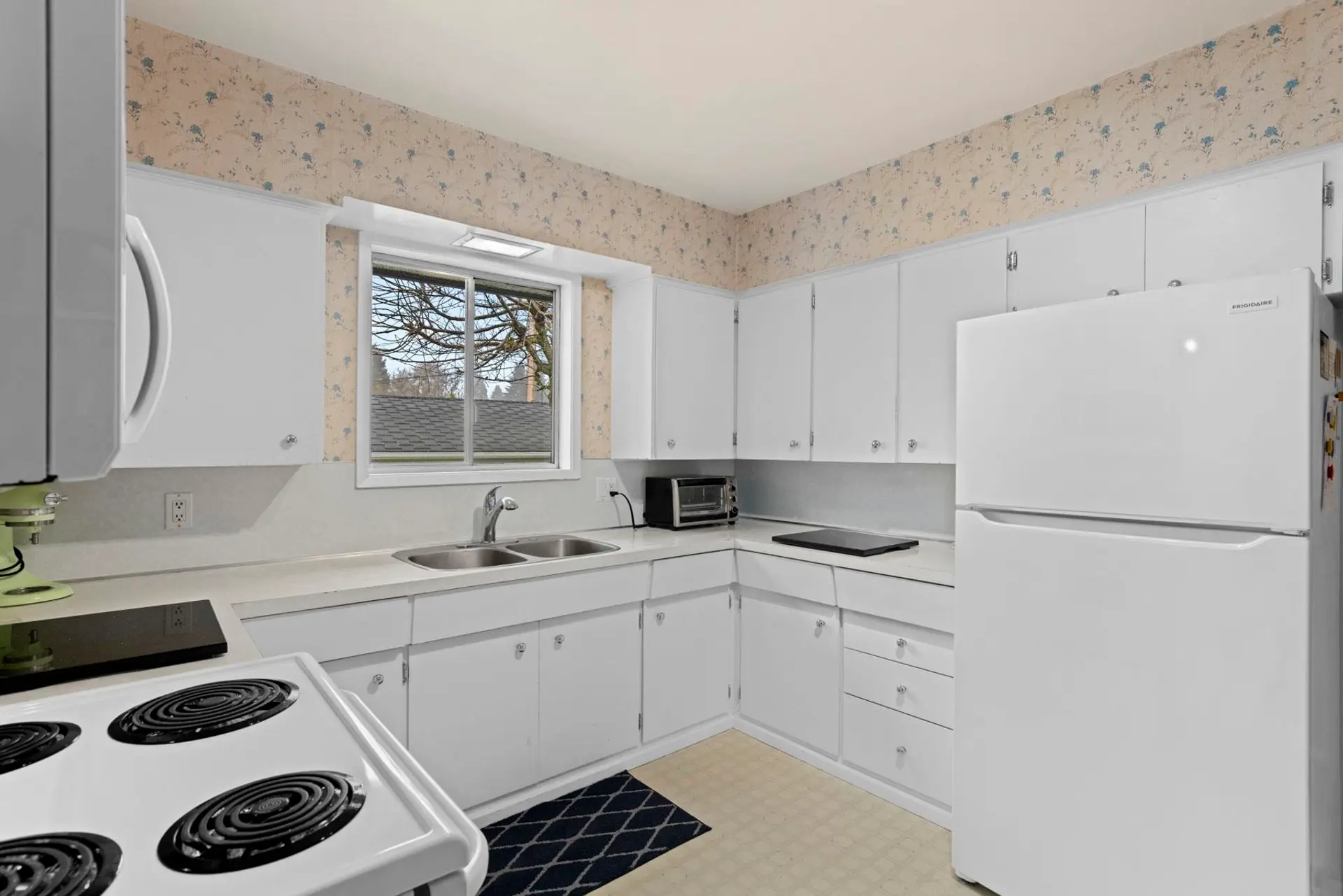 13771 Malabar Avenue - Image 5