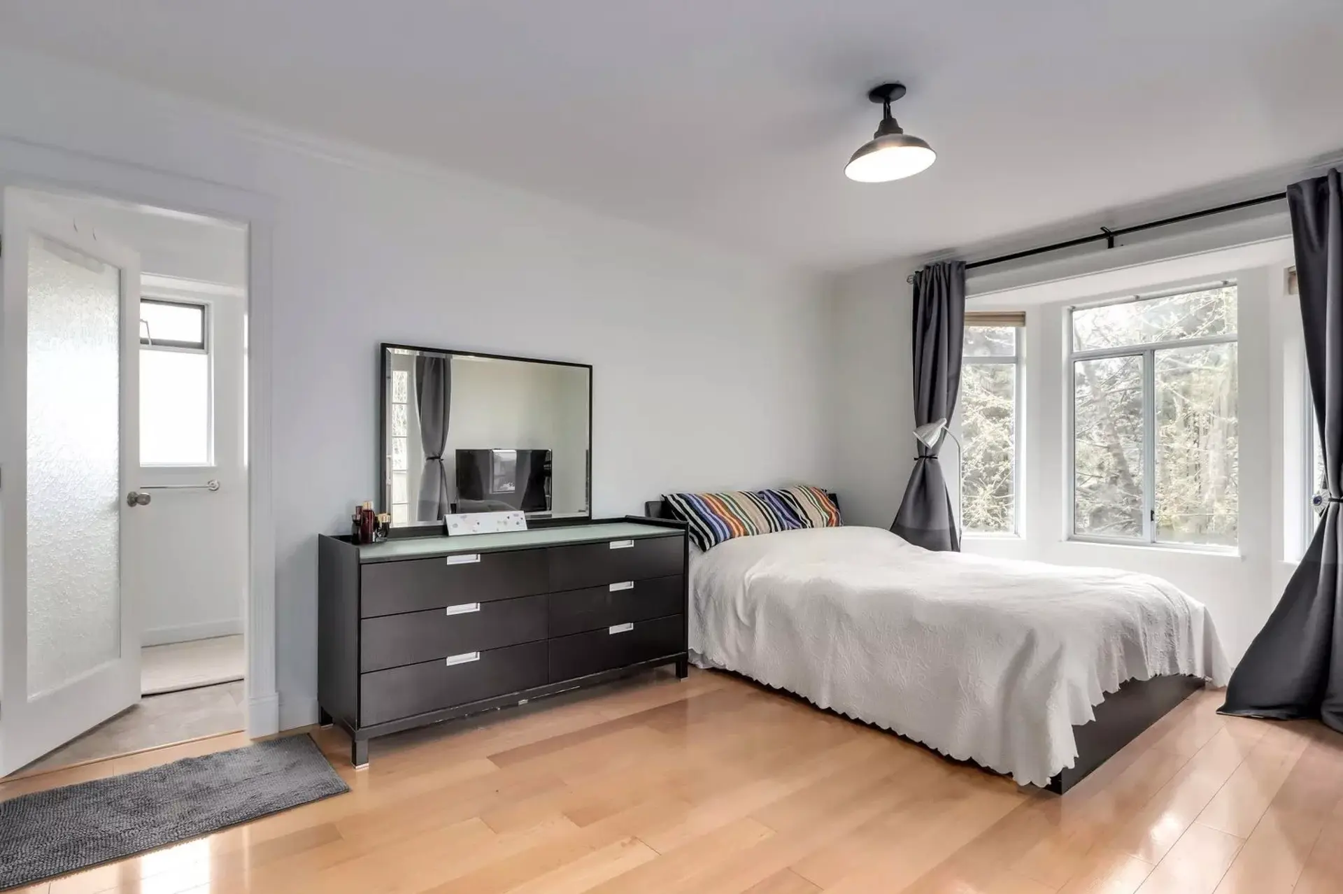 #37 7188 Edmonds Street - Image 9