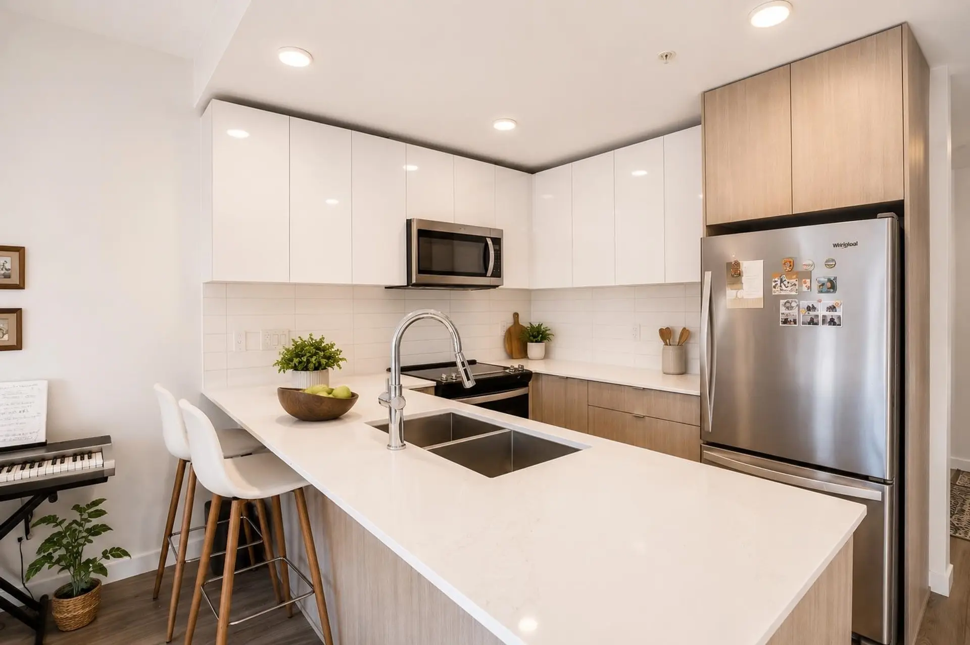 #306 2236 Welcher Avenue - Image 2