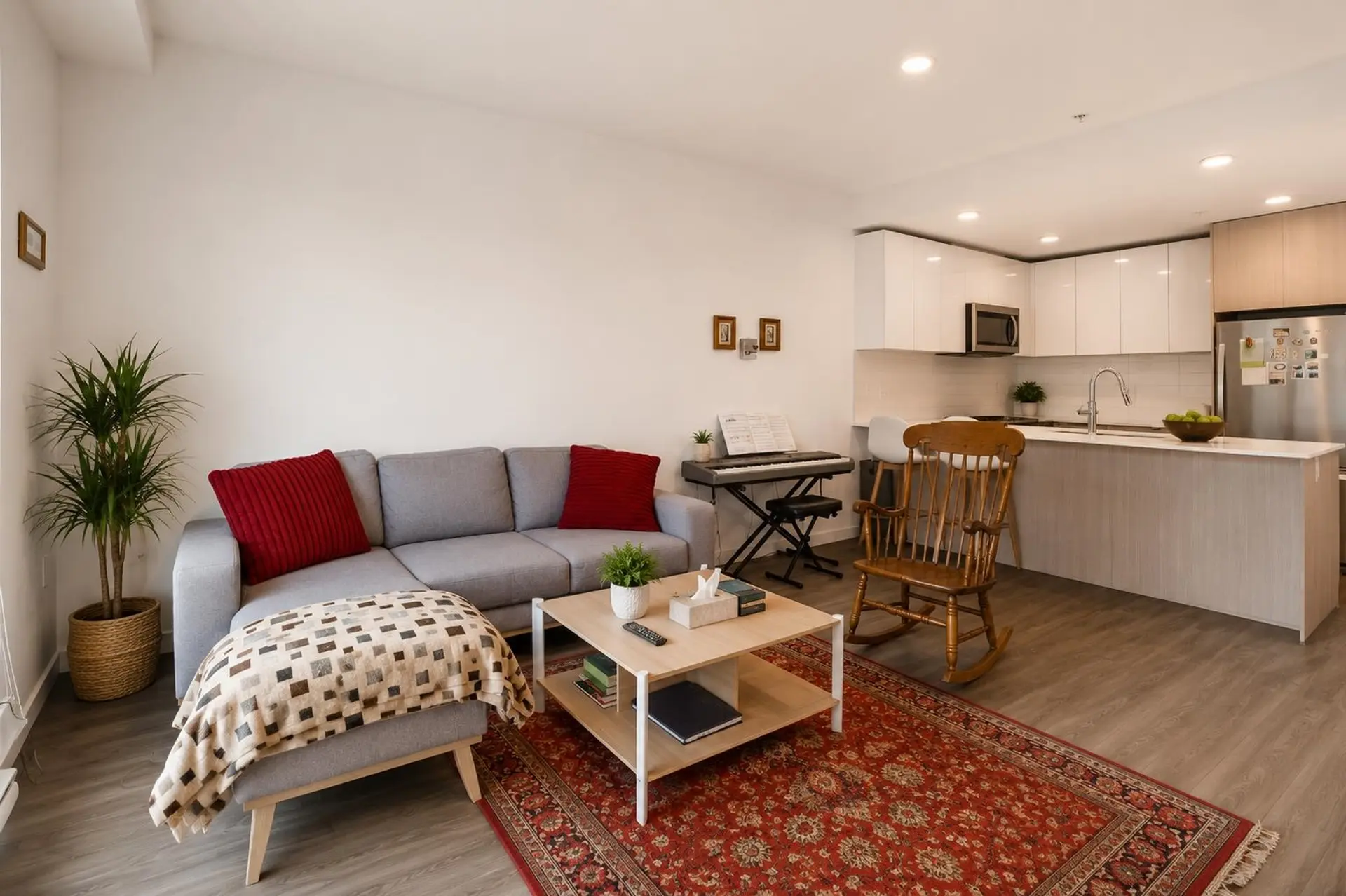 #306 2236 Welcher Avenue - Image 4