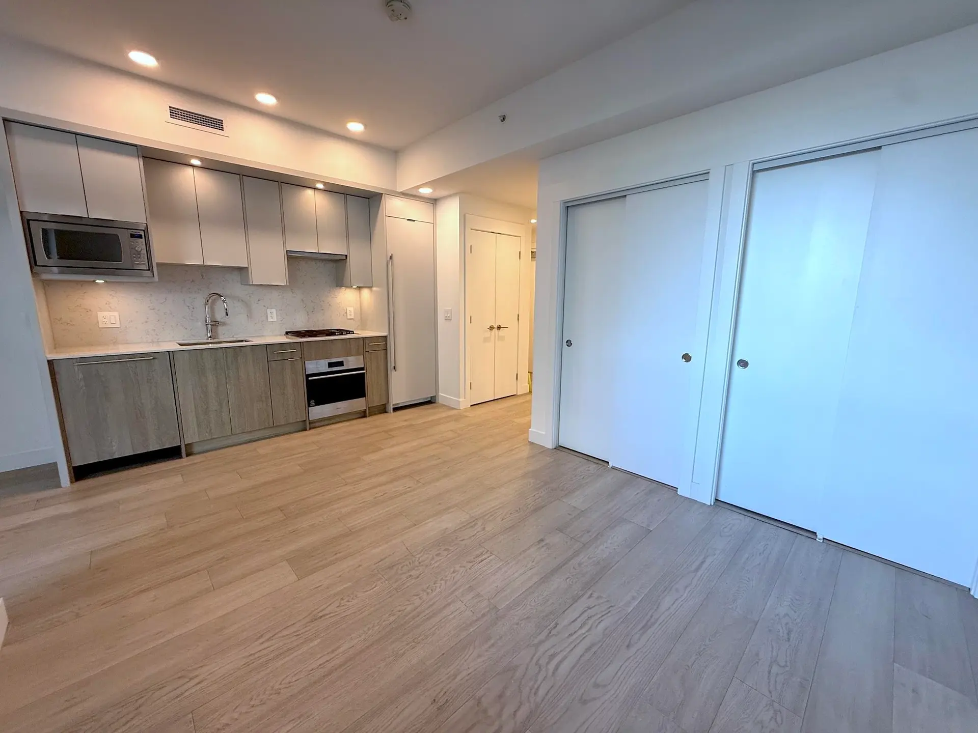 #104 7638 Cambie Street - Image 6