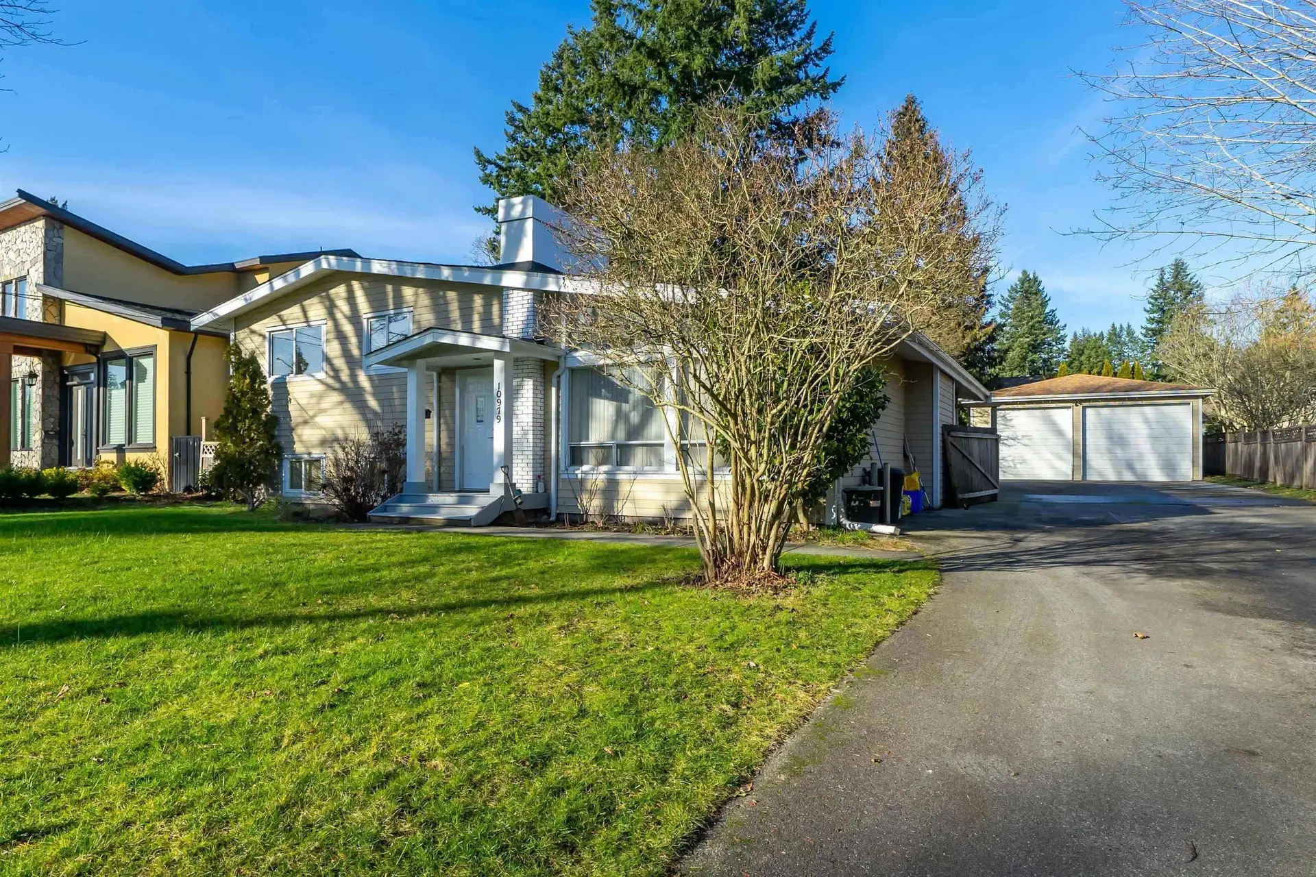 10979 64a Avenue - Image 2