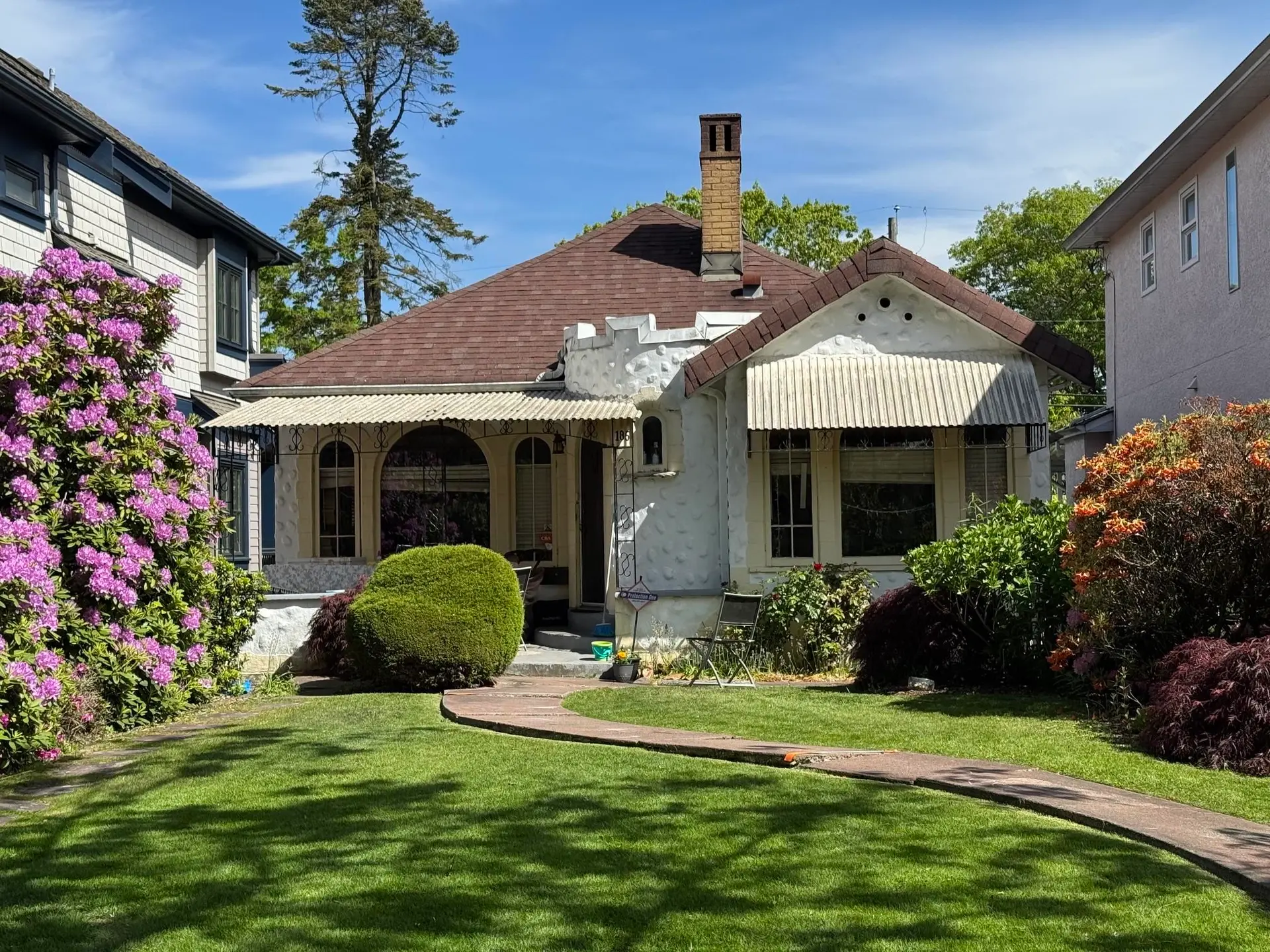 185 W 23rd Avenue - Image 1