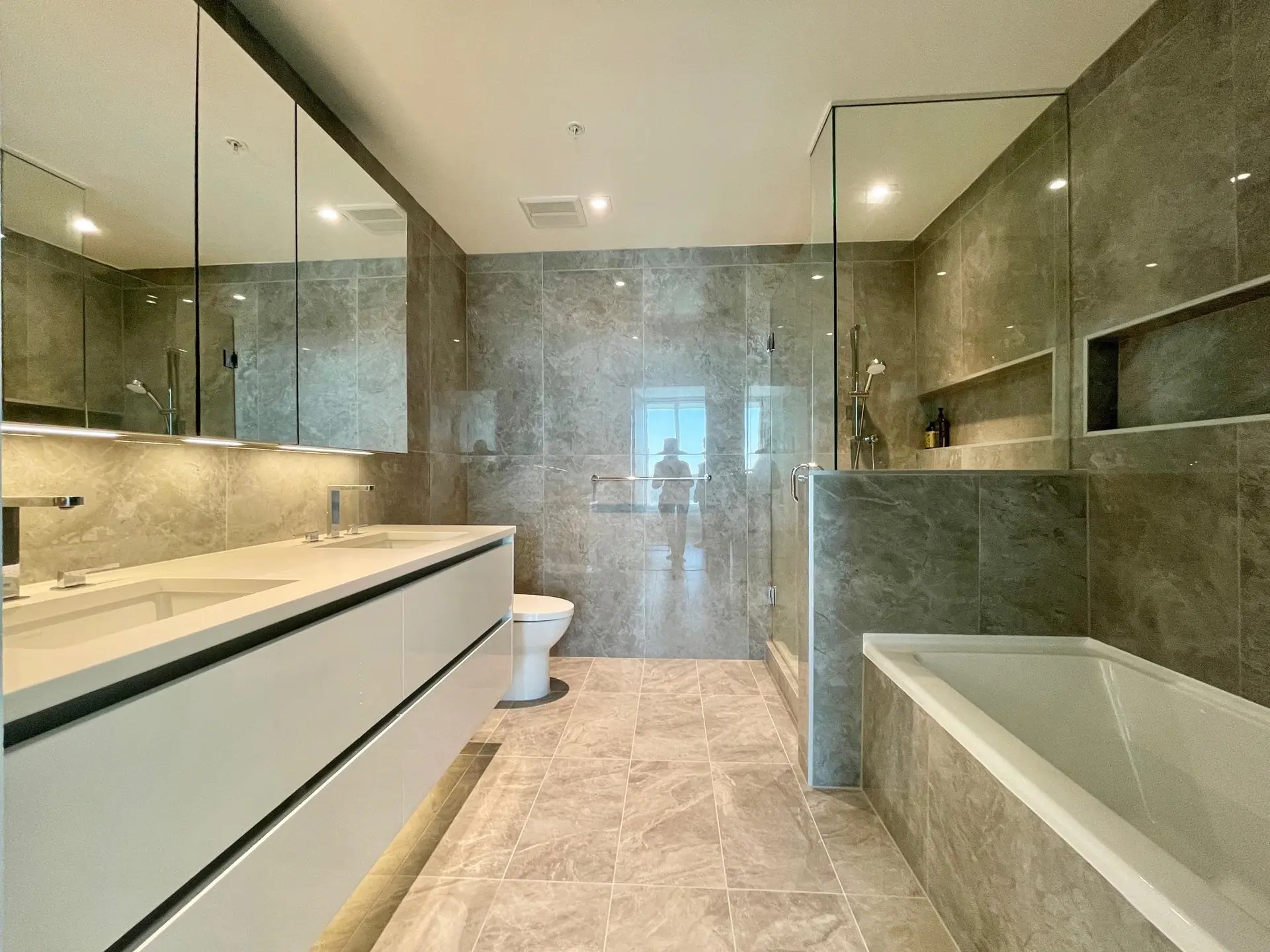 #1413 8133 Cook Road - Image 7