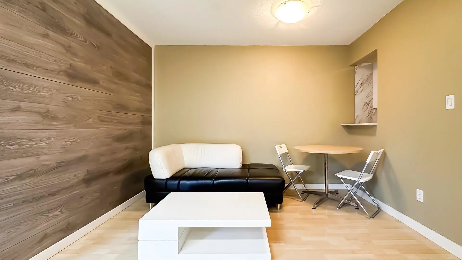 #302 120 Garden Drive - Image 8