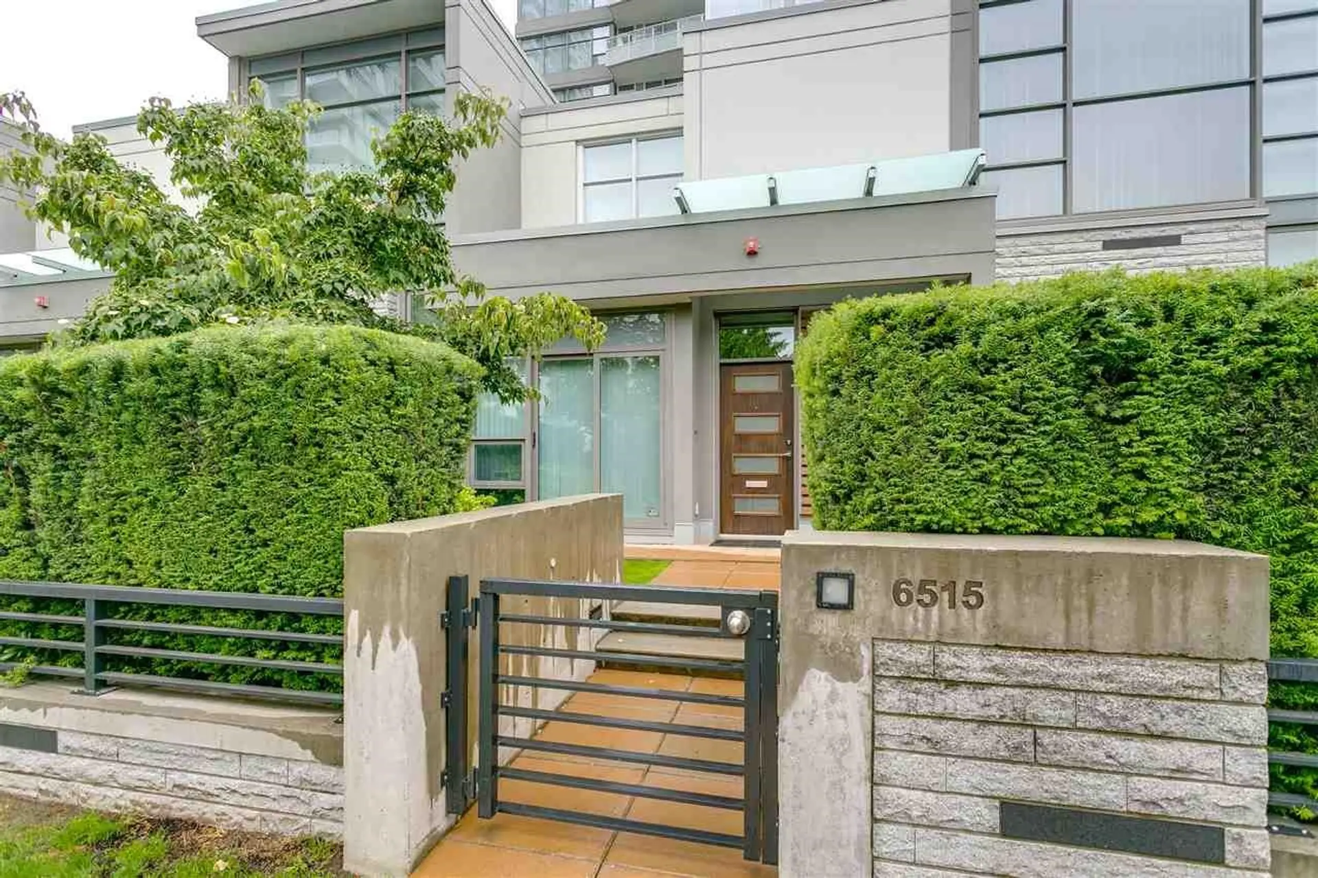6515 Nelson Avenue - Image 1