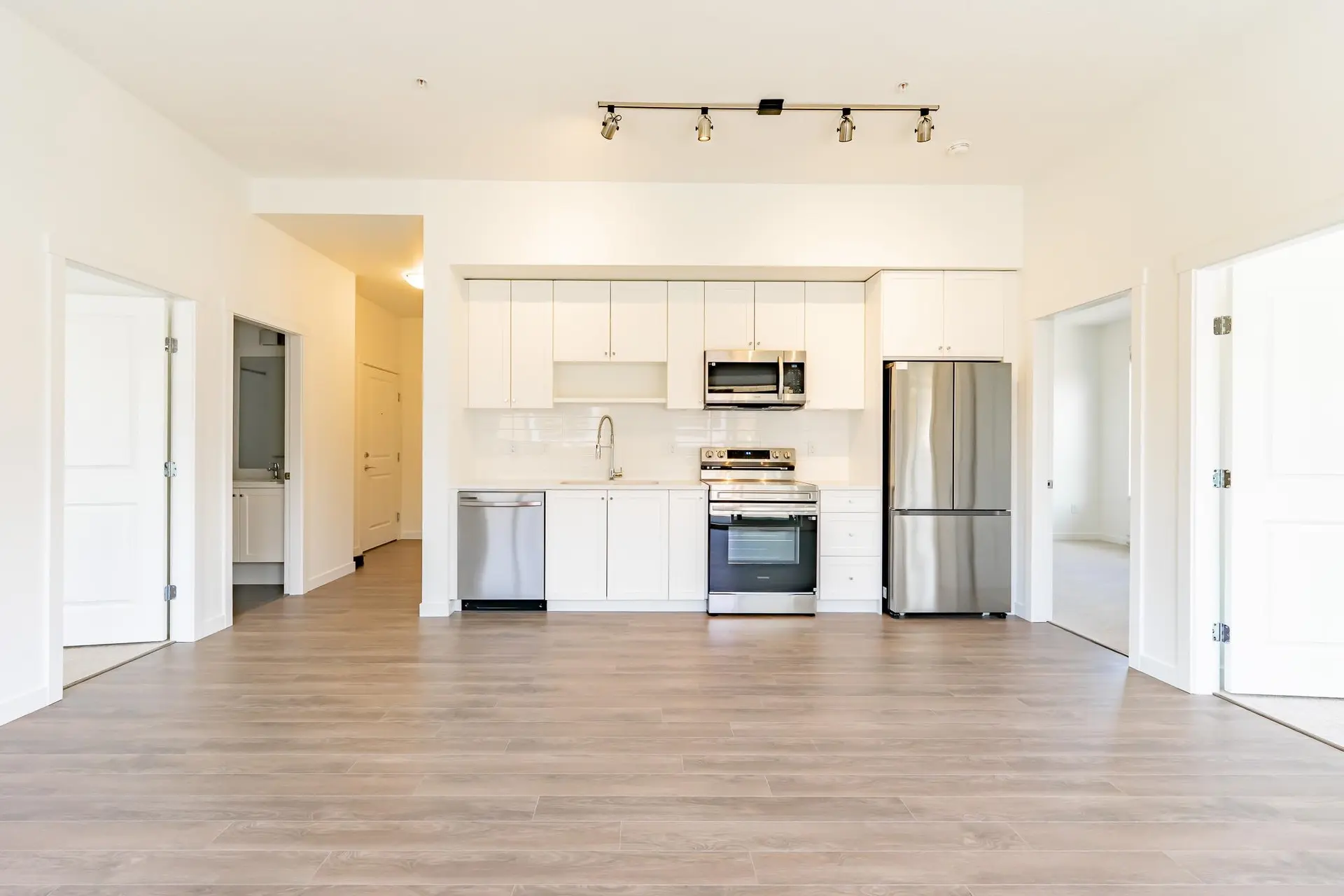 #607 15735 85 Avenue - Image 5