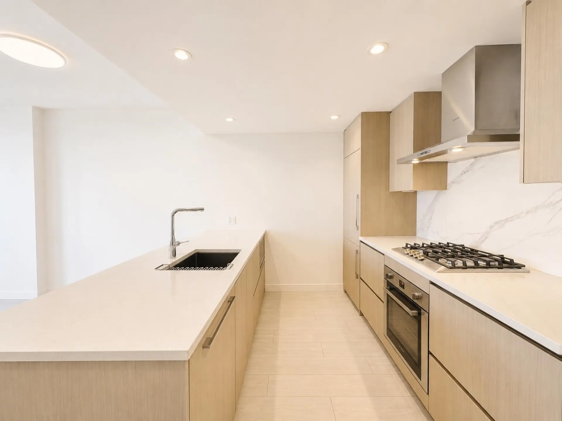 #2205 9887 Whalley Boulevard - Image 12