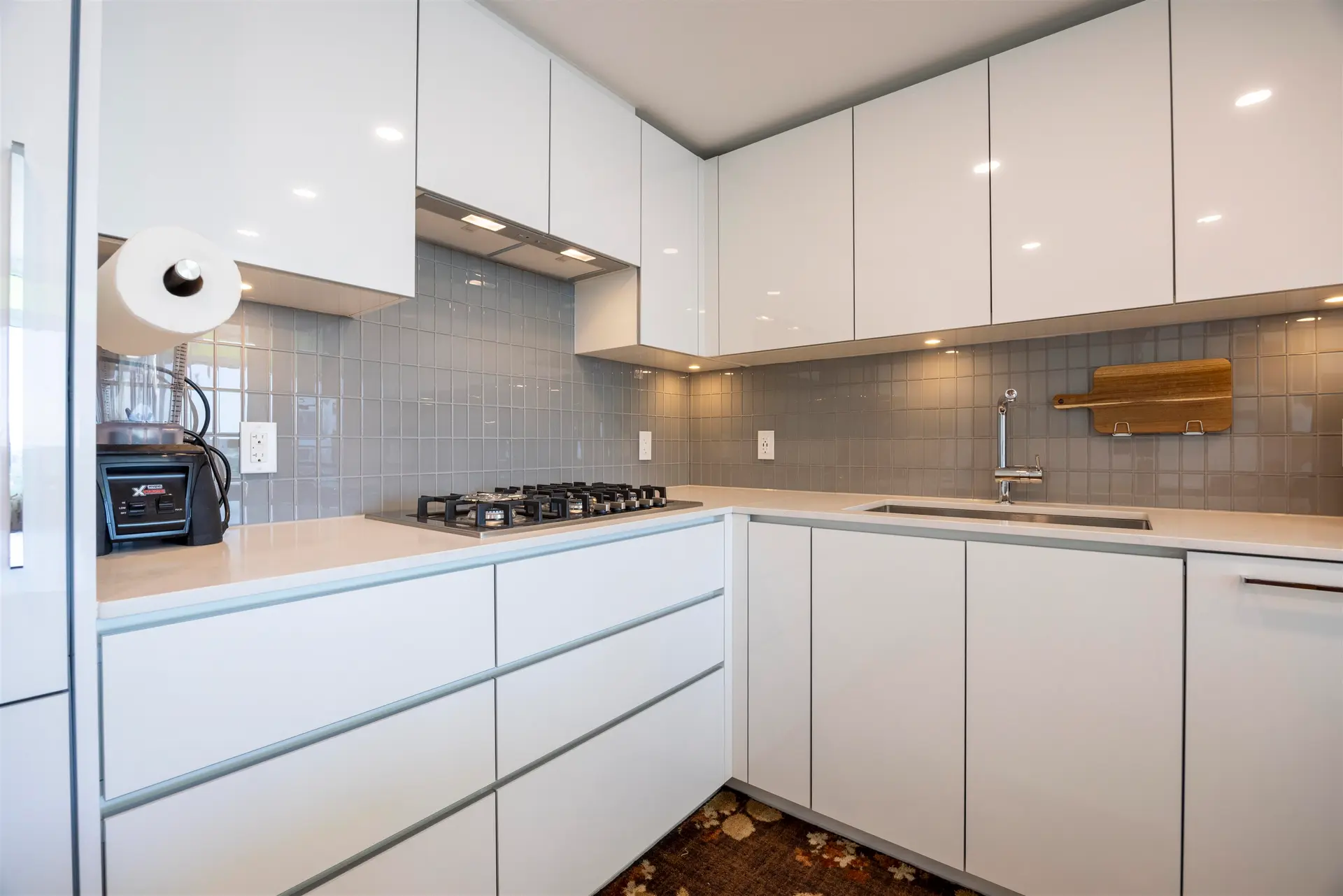 #1602 10428 Whalley Boulevard - Image 14