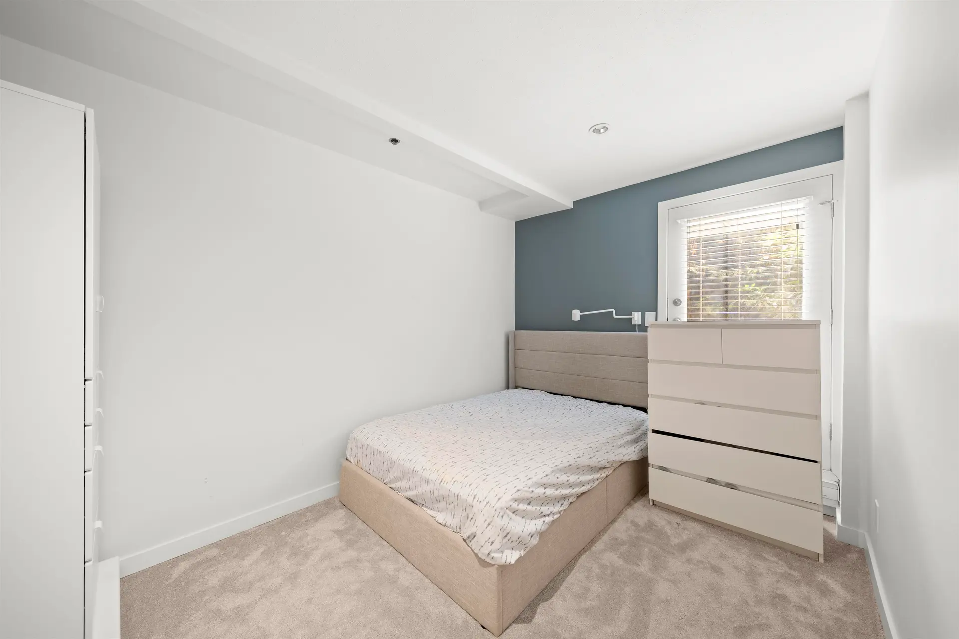 601 W 16th Avenue - Image 16
