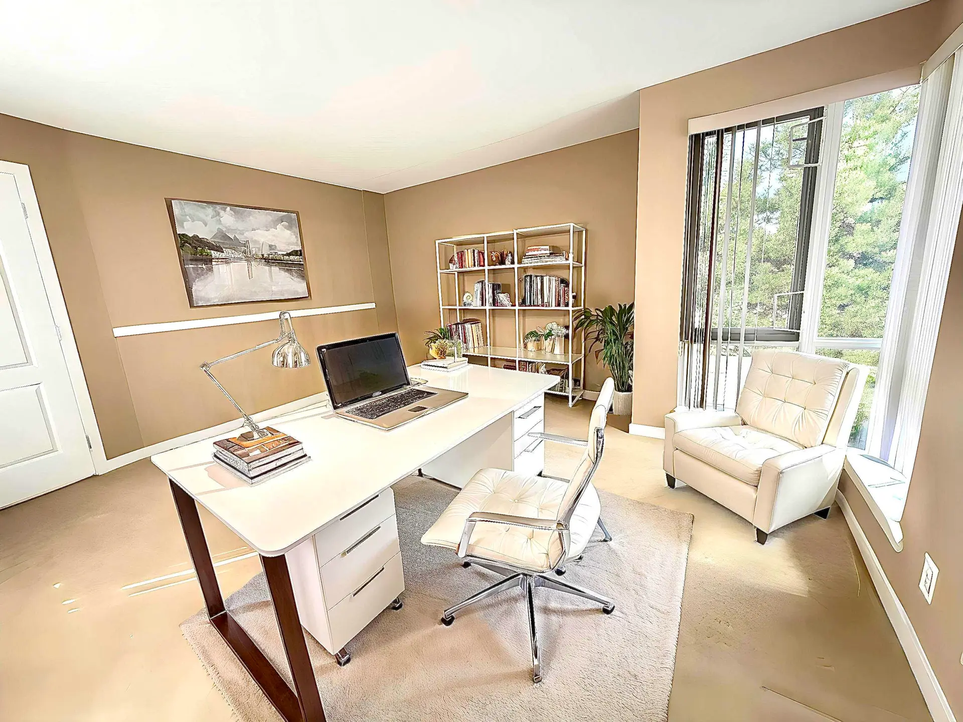 #TH13 2089 Rosser Avenue - Image 4